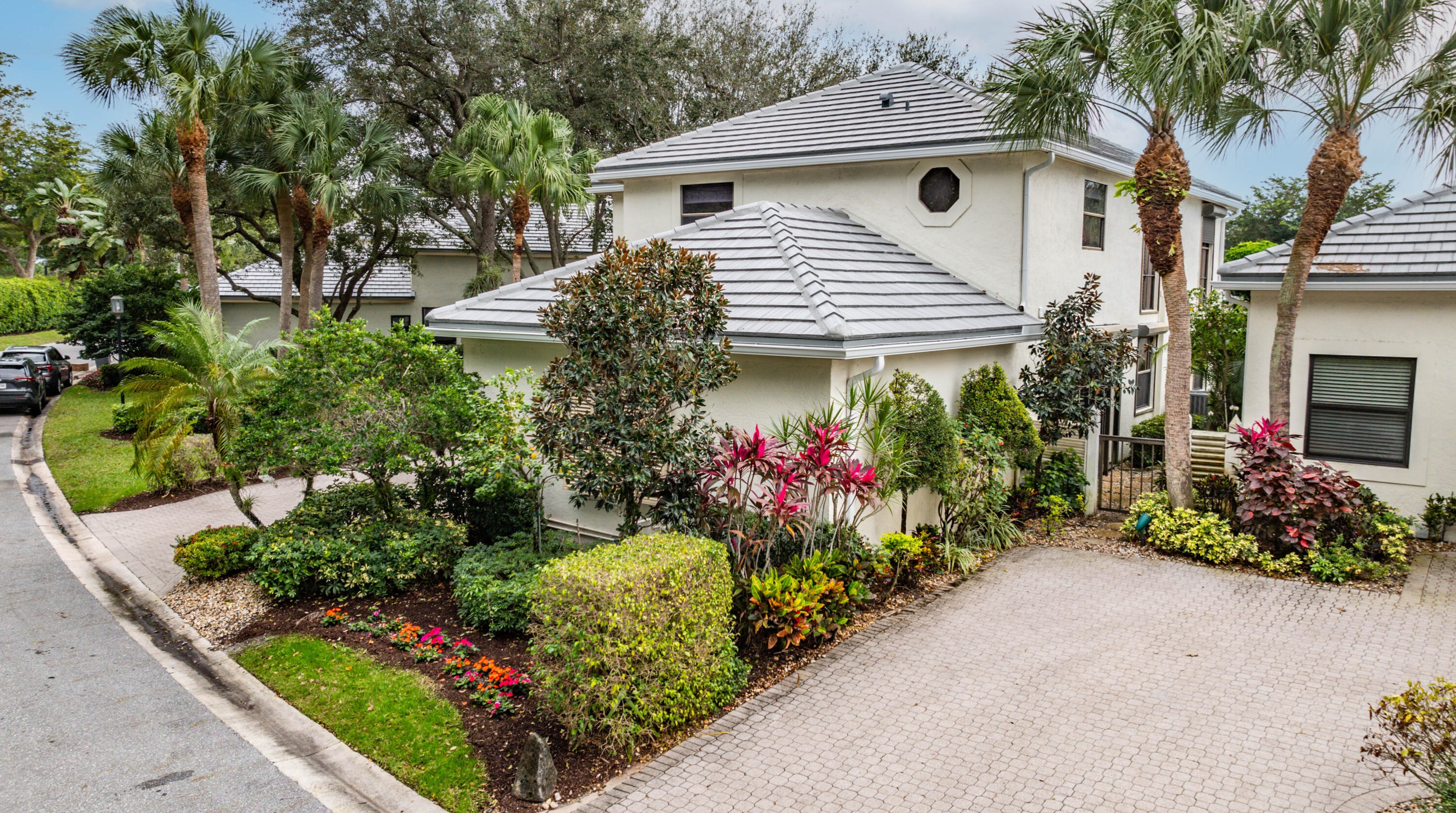 20039 Waters Edge Dr, Boca Raton FL  33434-3575 exterior