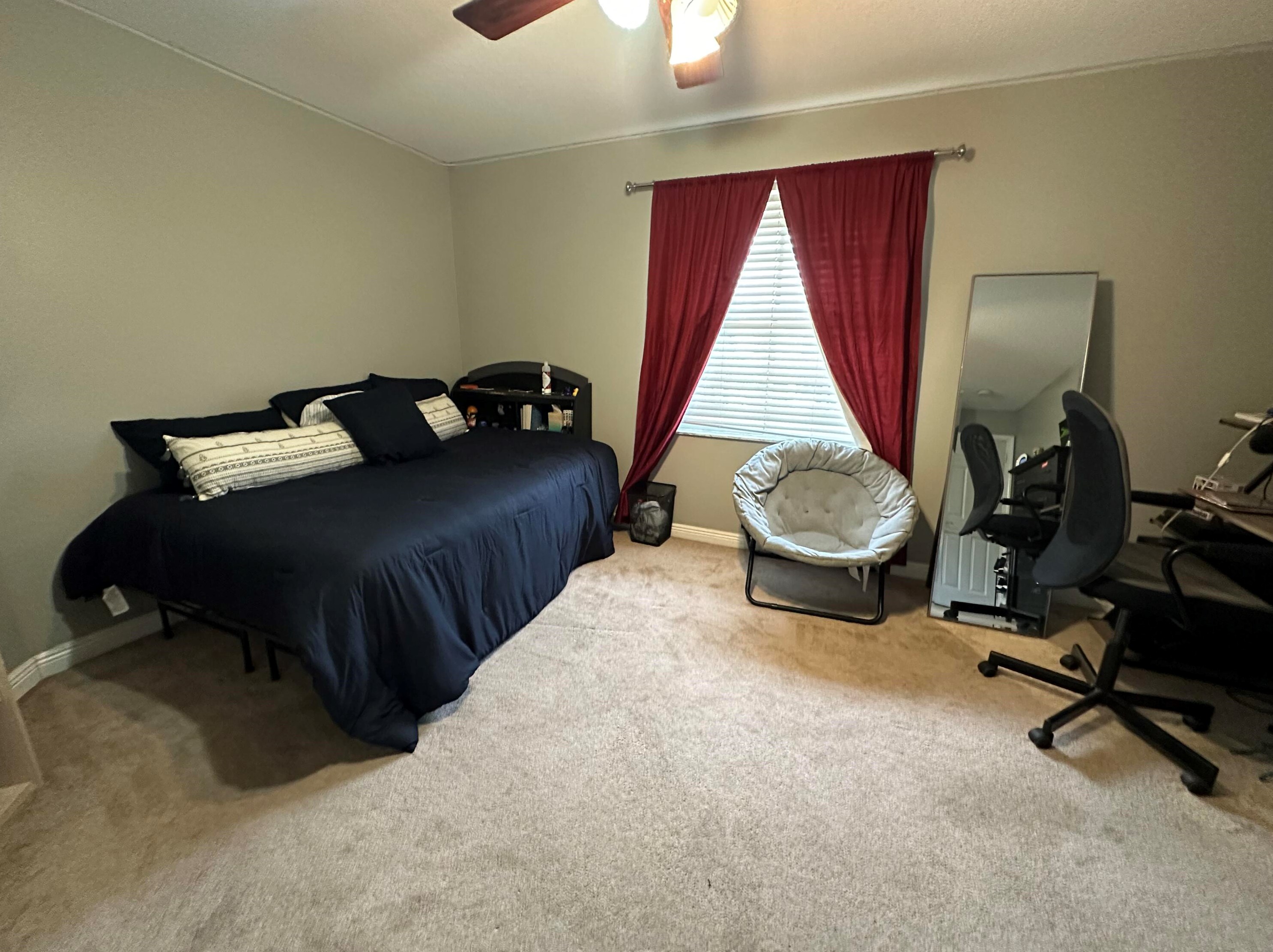 6449 Stonehurst Cir, Lake Worth FL  33467-7373 exterior