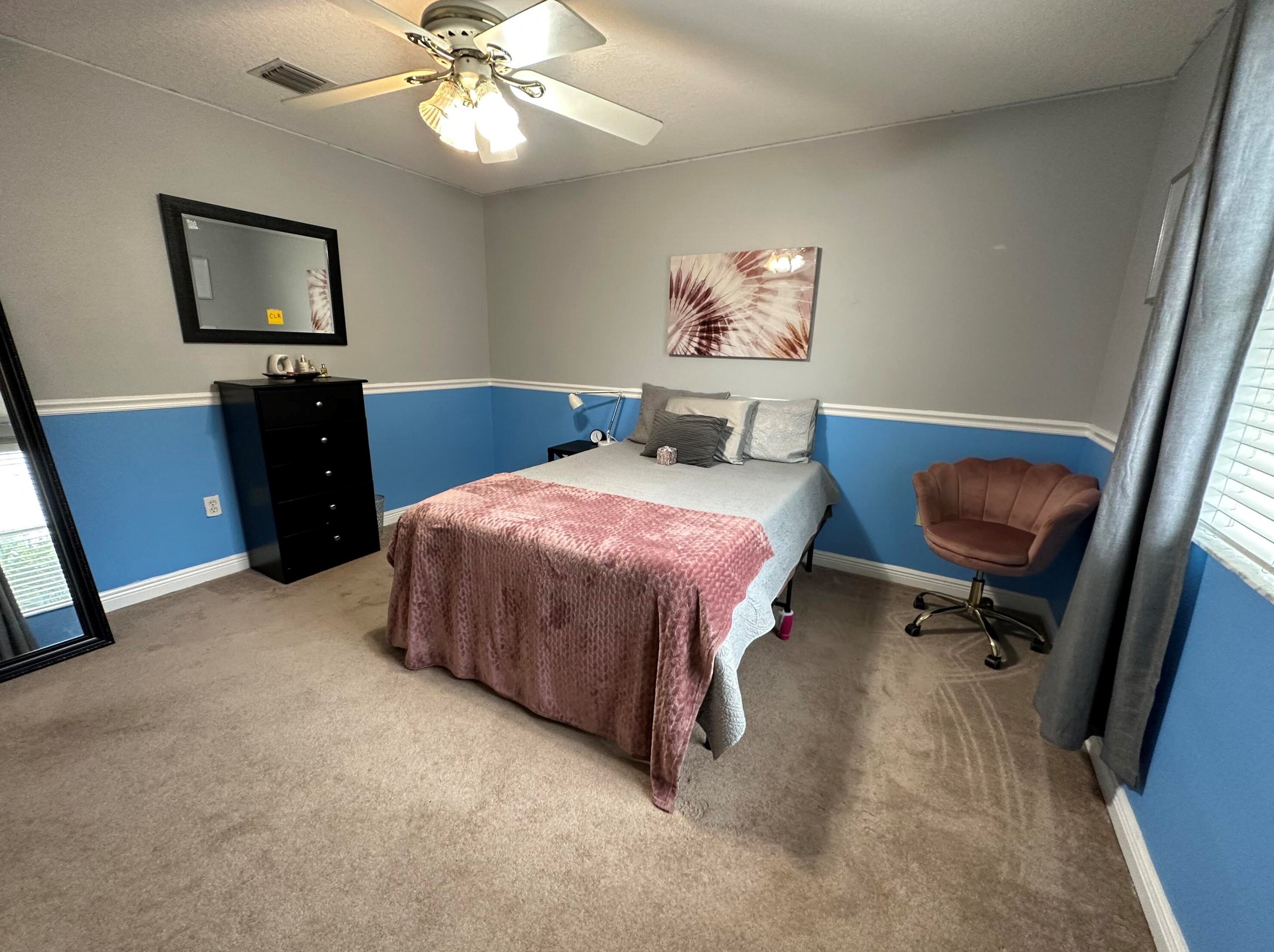 6449 Stonehurst Cir, Lake Worth FL  33467-7373 exterior