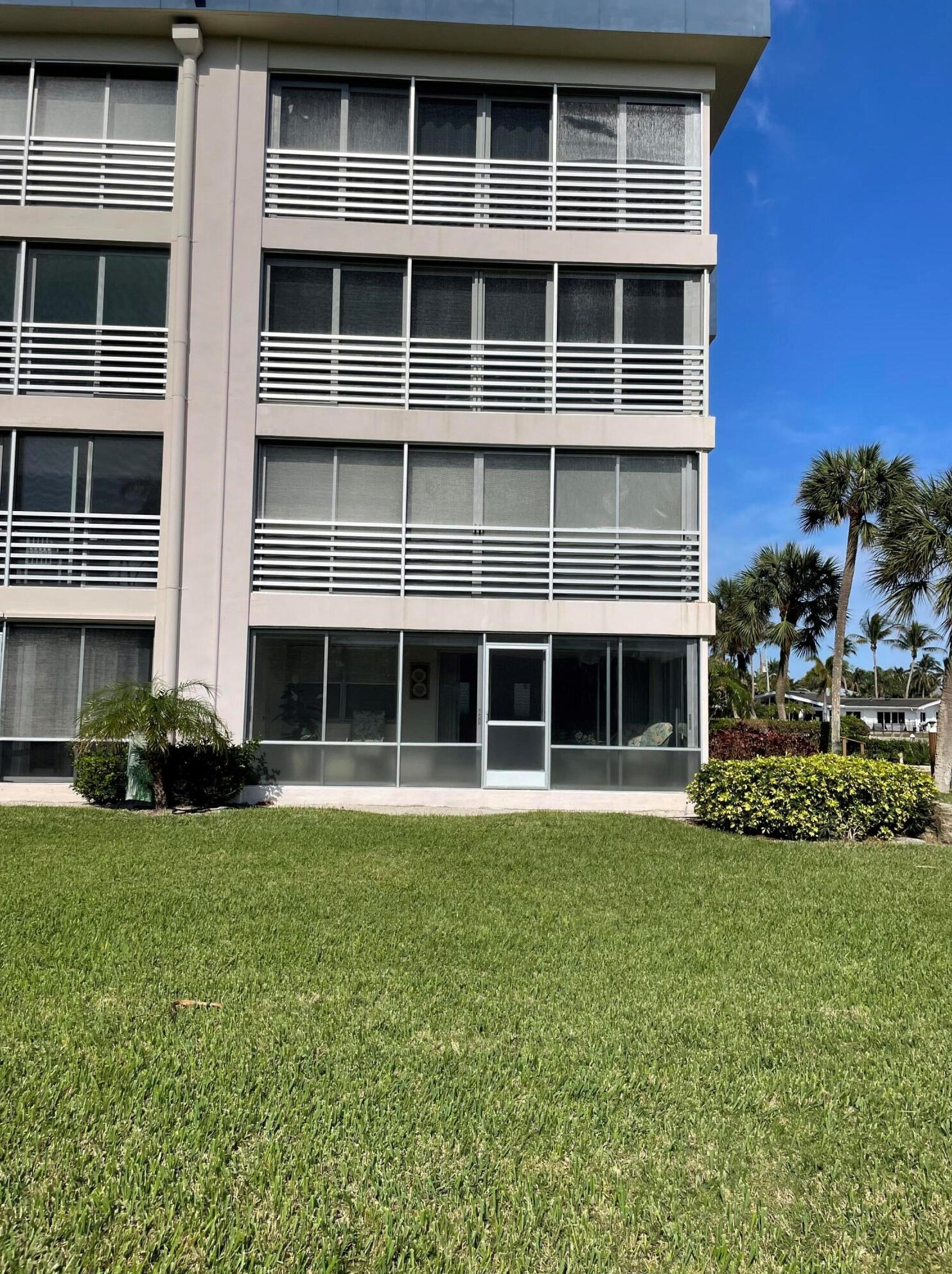 3351 Spanish Trl #108, Delray Beach, FL 33483