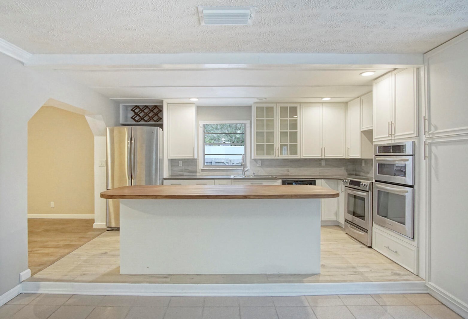 7502 James Rd, Fort Pierce FL 34951-2180 exterior