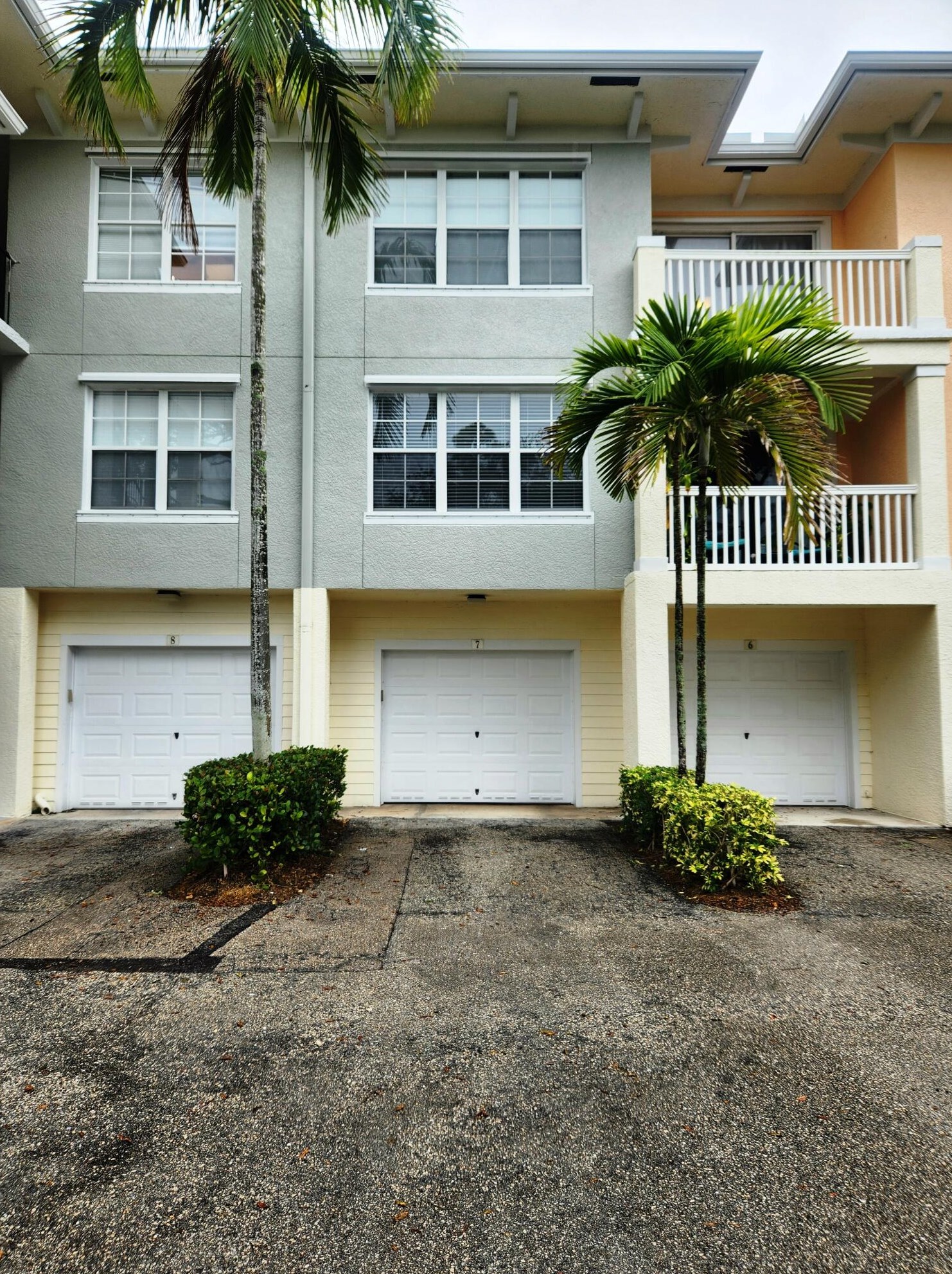 275 Murcia Dr #212, Jupiter, FL 33458