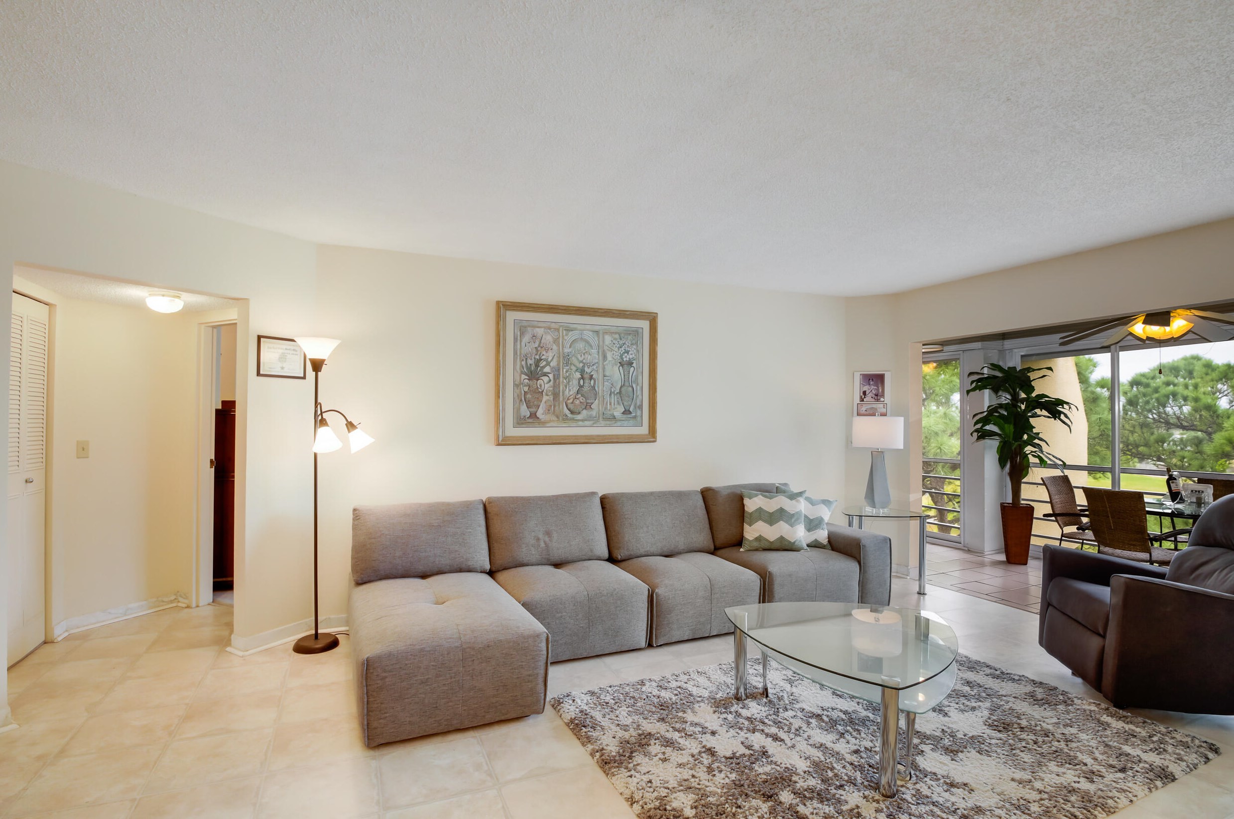 3755 Via Poinciana #604, Lake Worth, FL 33467