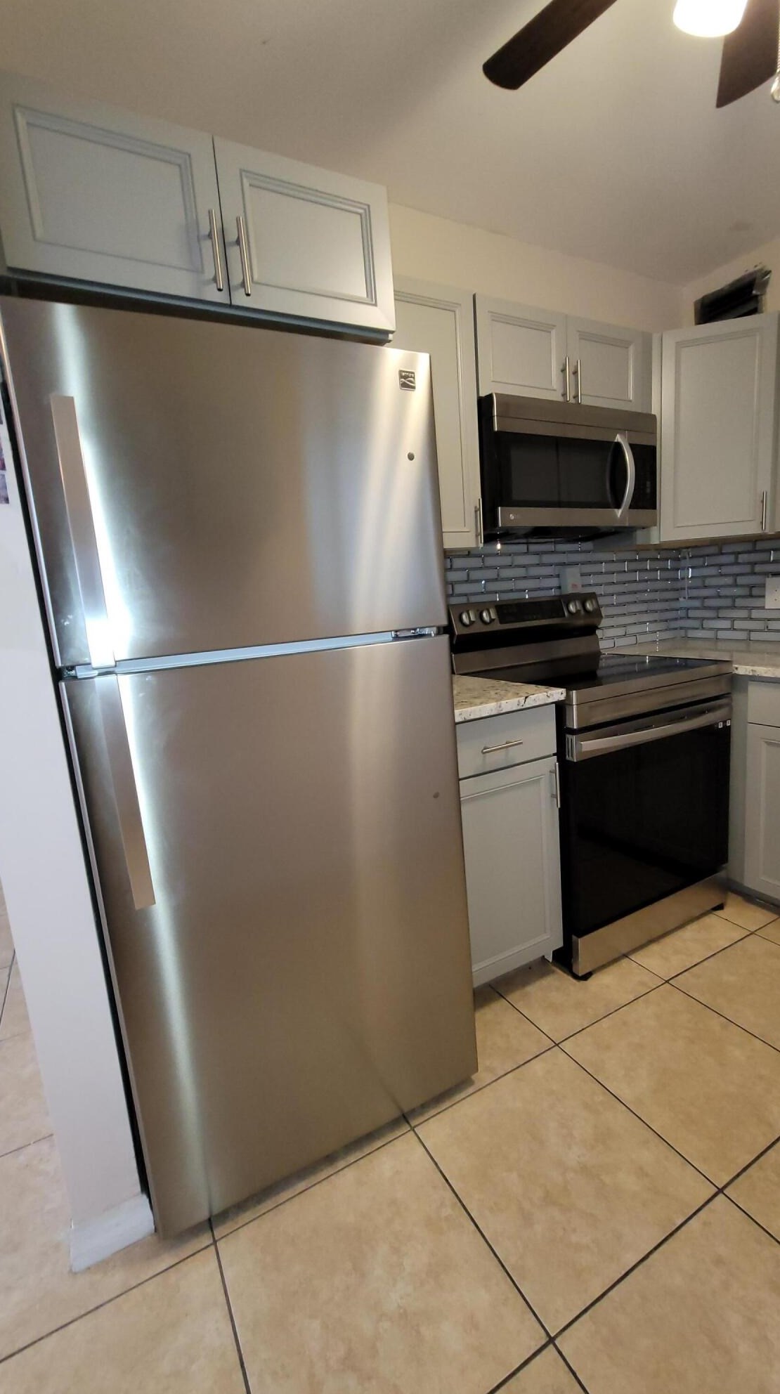 208 Easthampton I, West Palm Beach, FL 33417