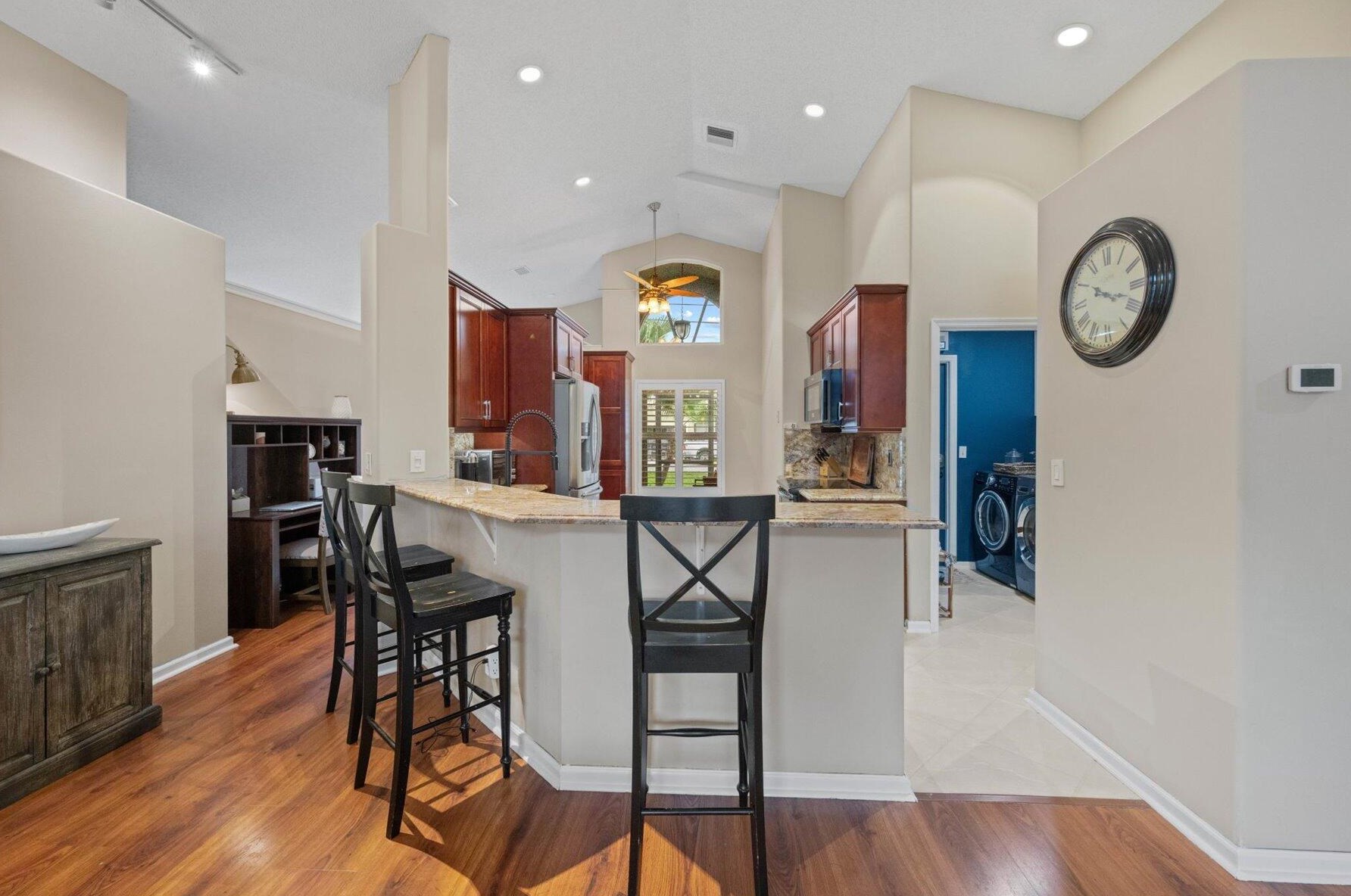 6069 Pompano St, Jupiter FL  33458-6660 exterior