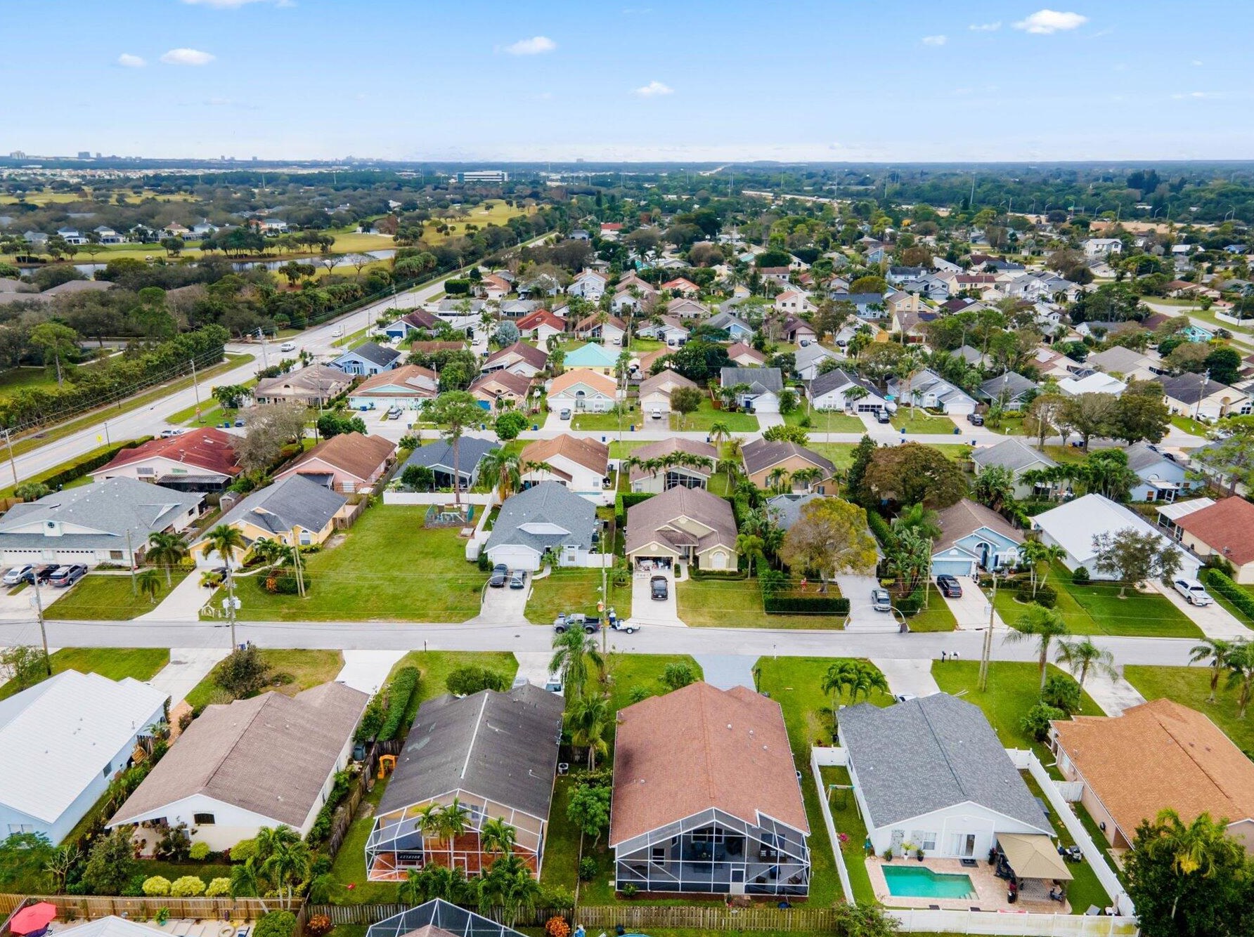 6069 Pompano St, Jupiter FL  33458-6660 exterior