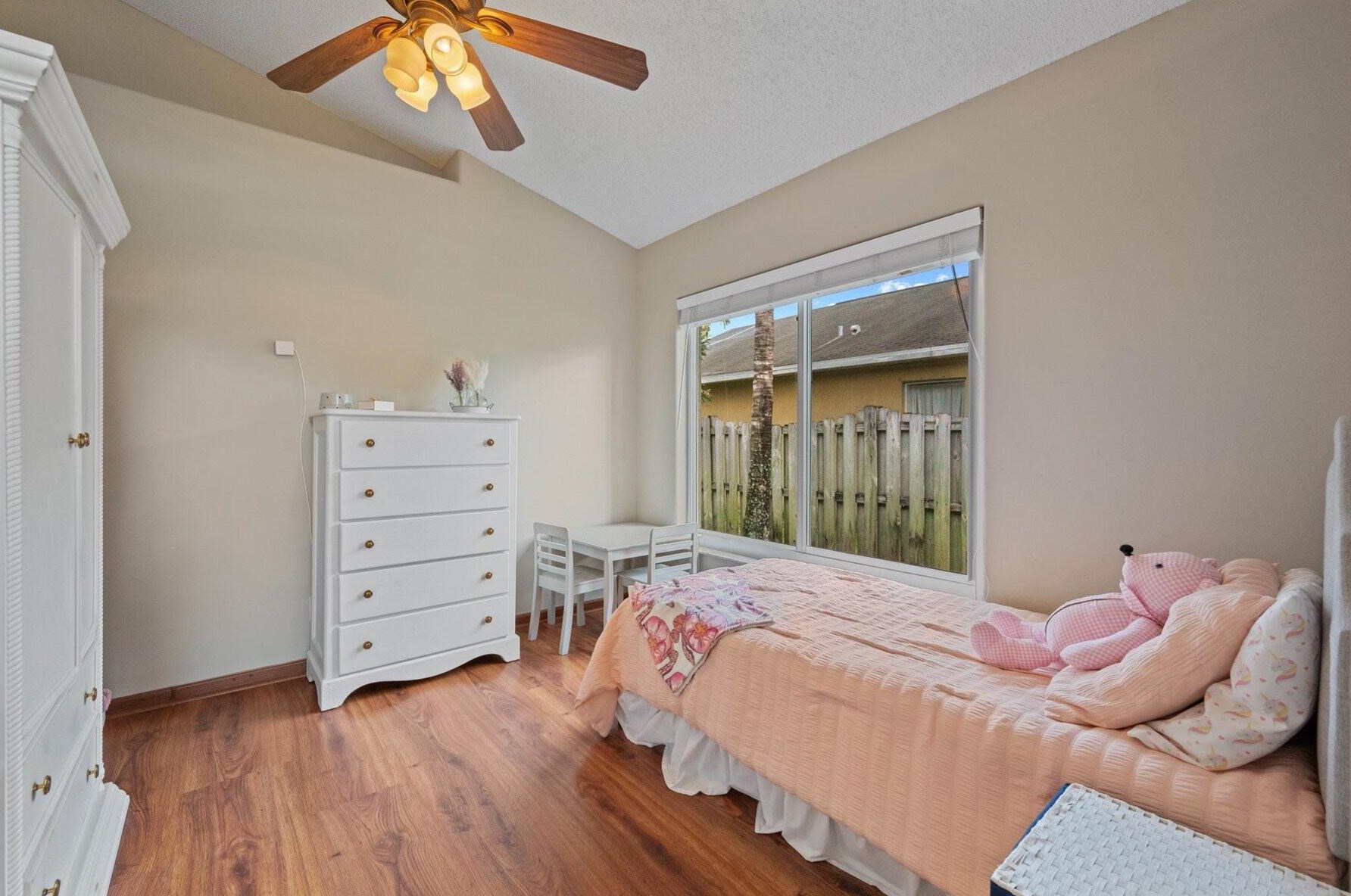 6069 Pompano St, Jupiter FL  33458-6660 exterior