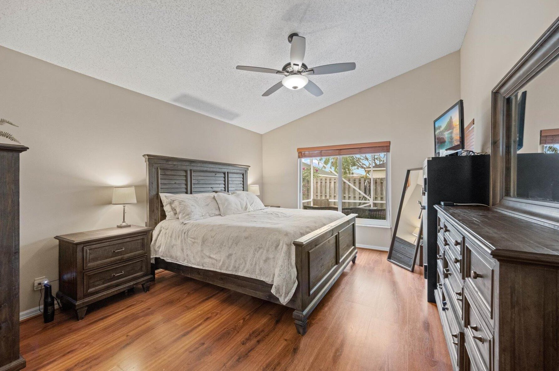 6069 Pompano St, Jupiter FL  33458-6660 exterior