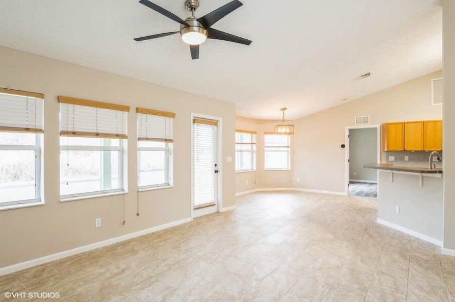 4801 Myrtle Dr, Fort Pierce FL  34982-3800 exterior