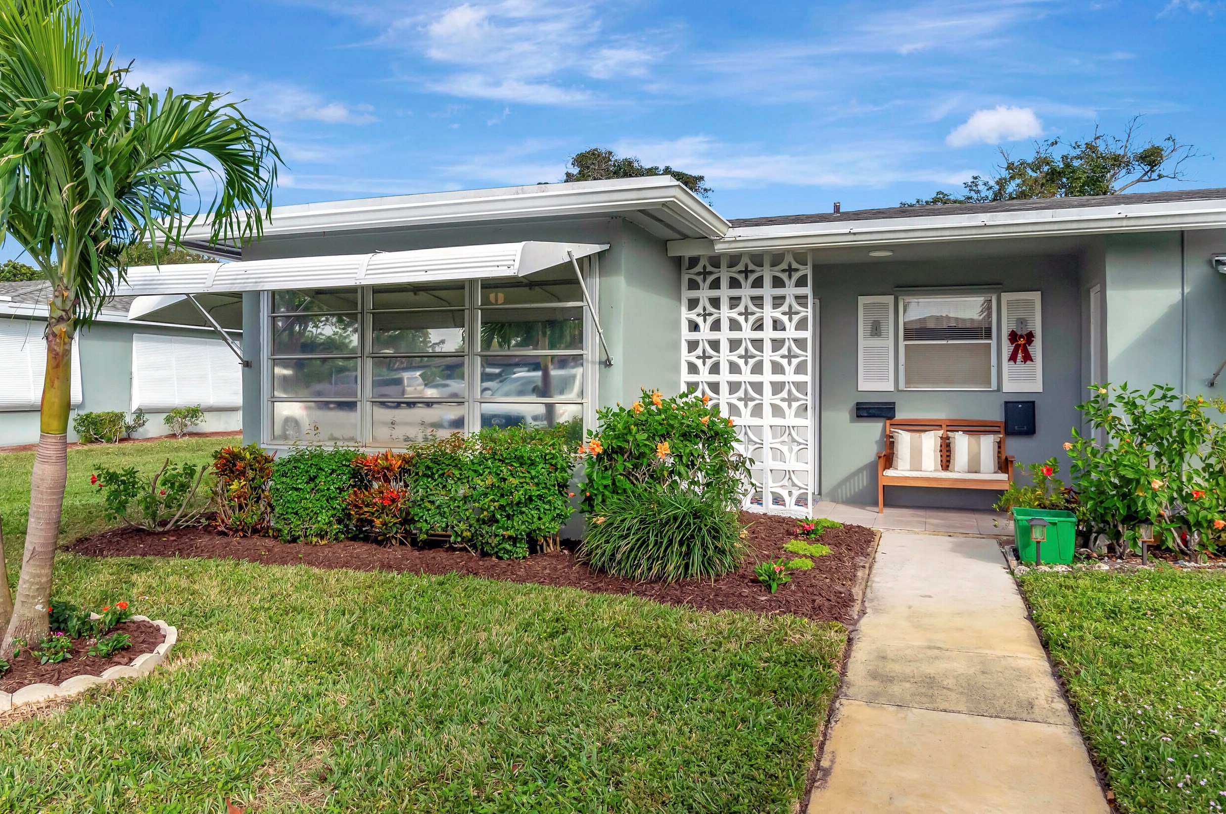715 High Point Blvd #a, Delray Beach, FL 33445
