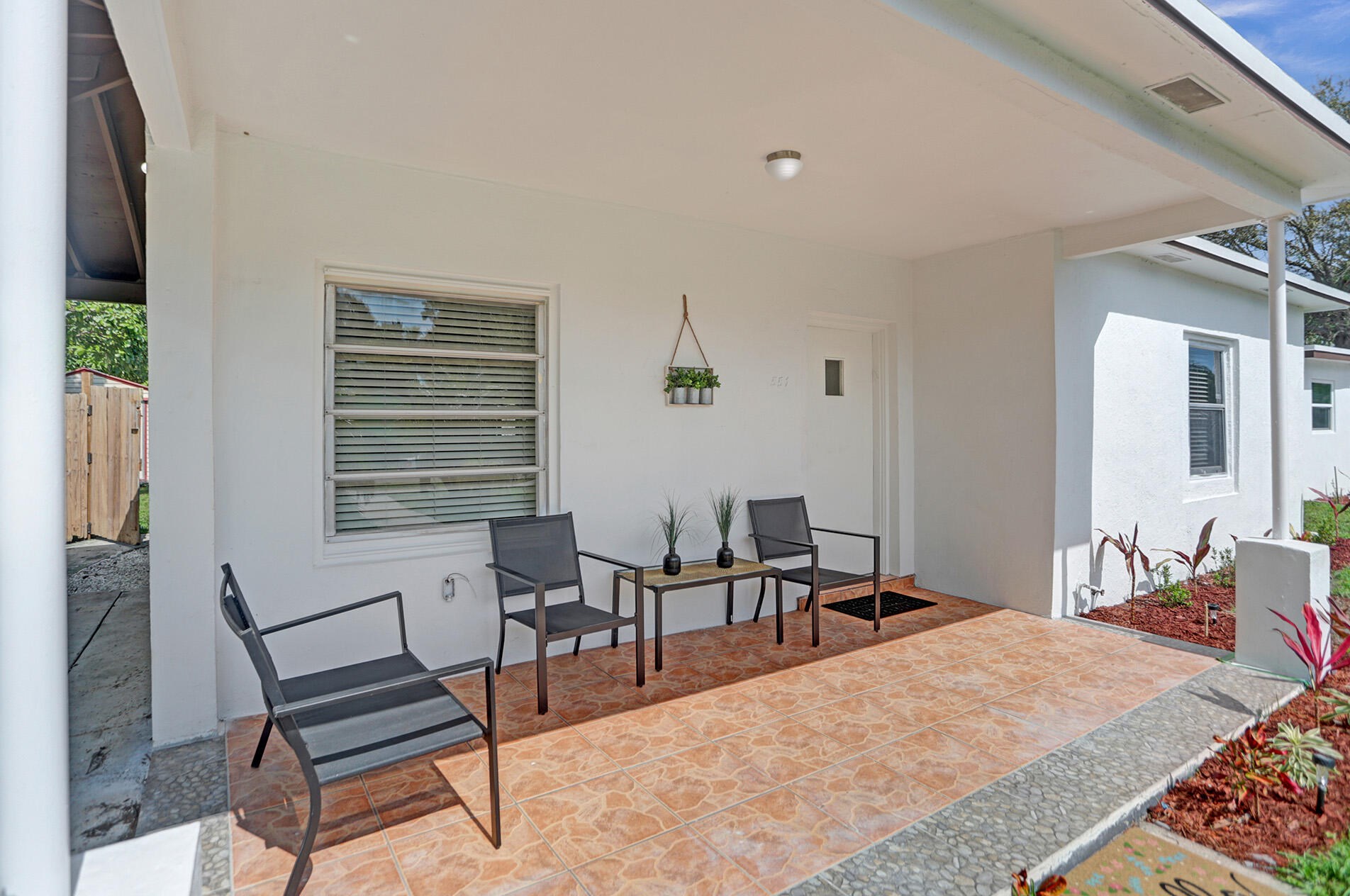 551 107th St, Miami FL  33161-7138 exterior