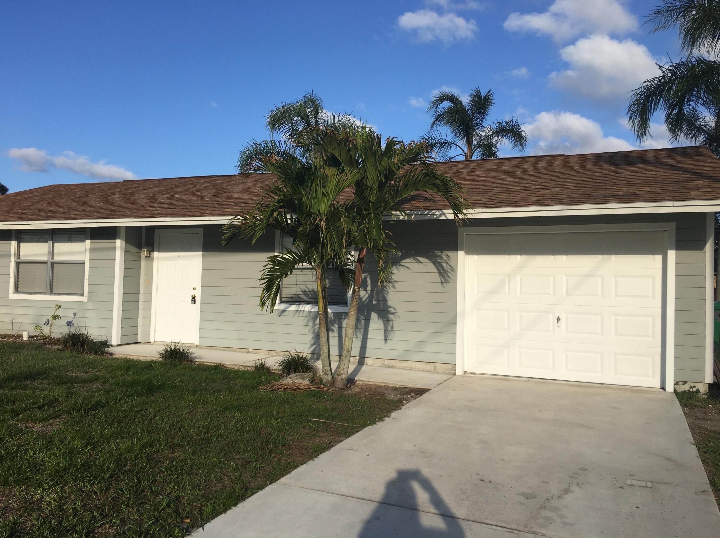 3873 Sw Daisy St, Fort Pierce, FL 34953