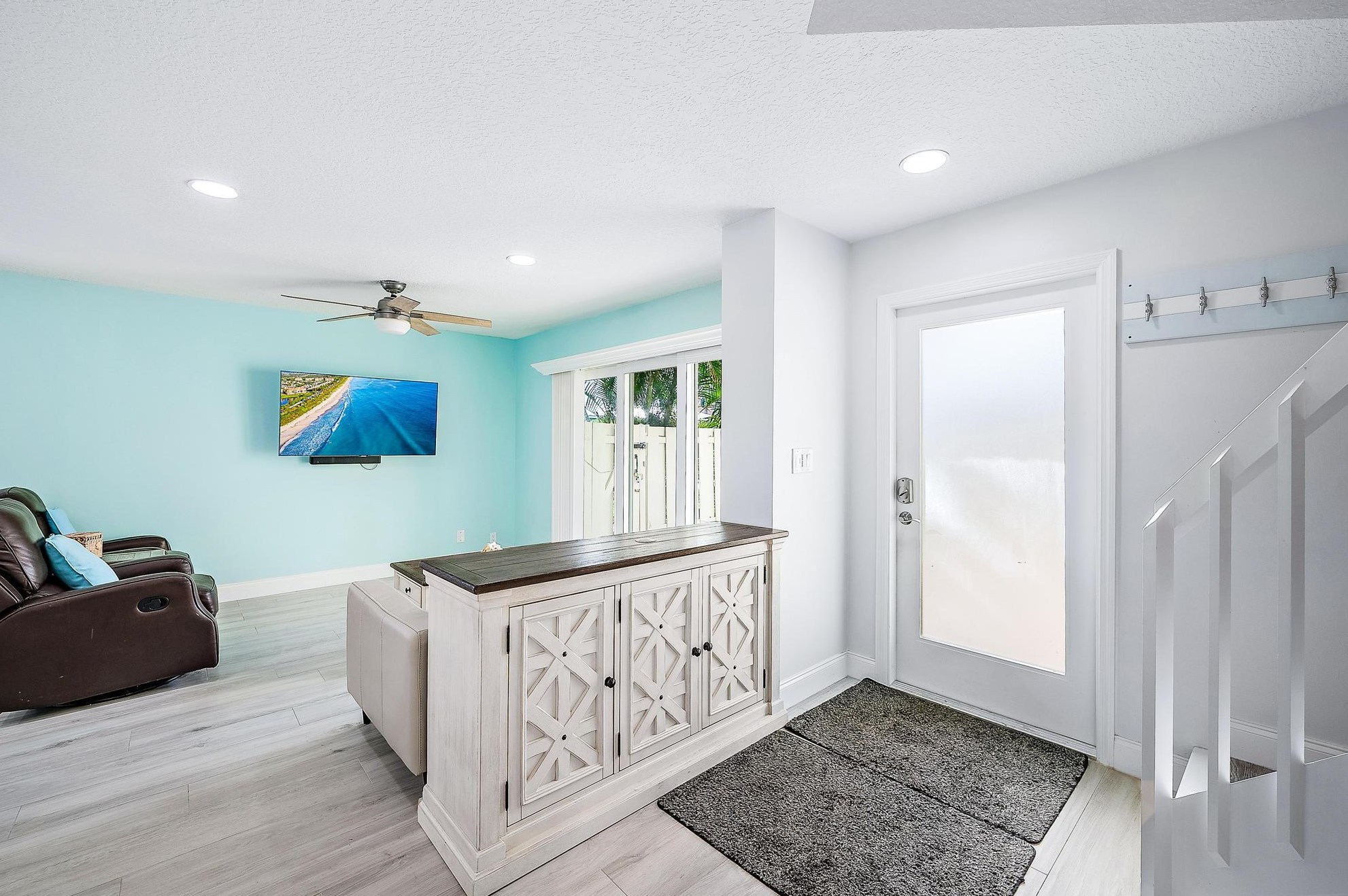 258 Seabreeze Cir, Jupiter, FL 33477