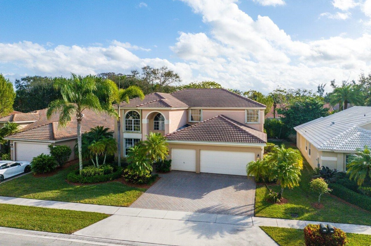 8640 Via Ancho Rd, Boca Raton, FL 33433-2226