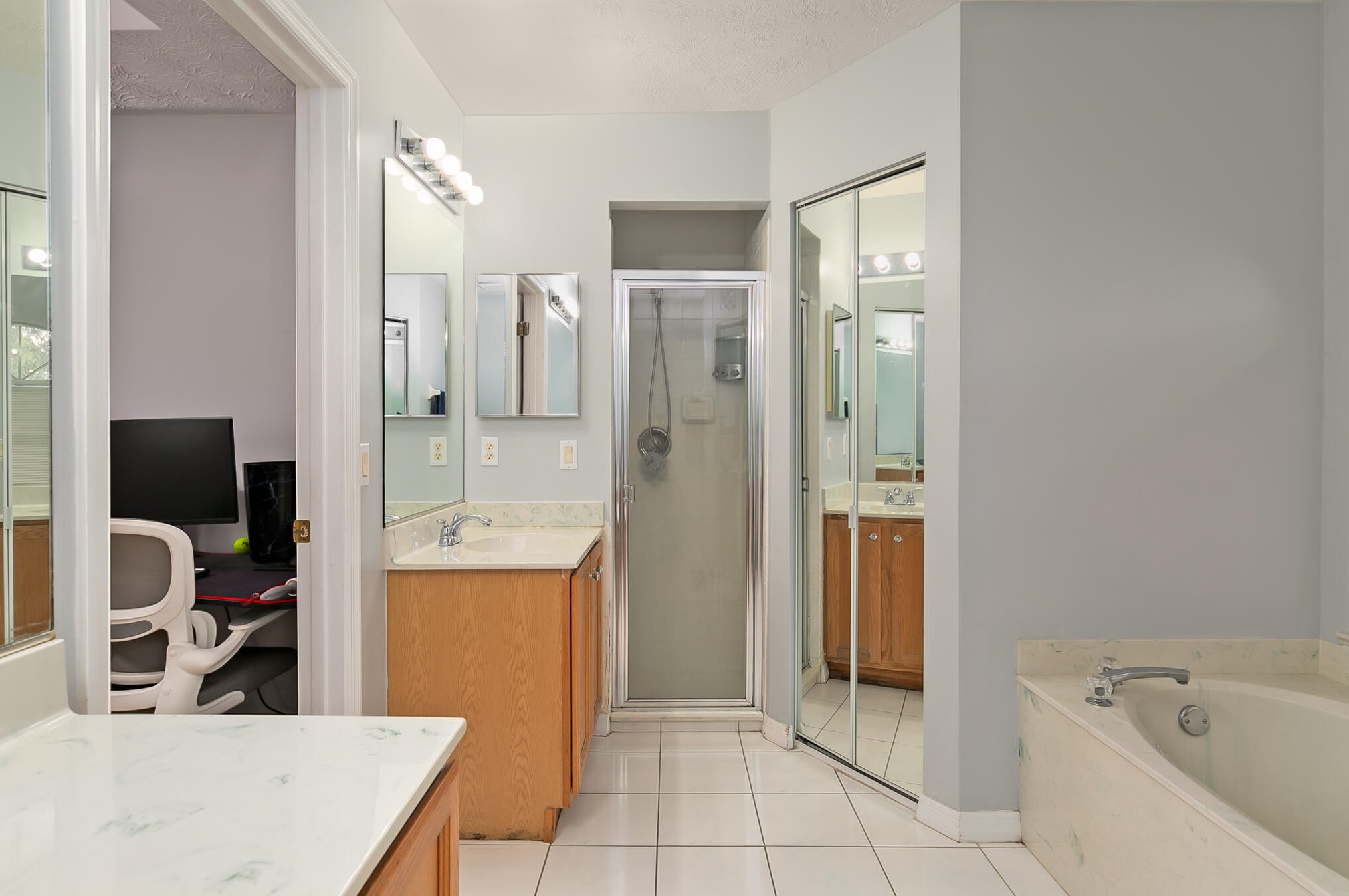 365 Whitmore Dr, Fort Pierce FL  34984-4531 exterior