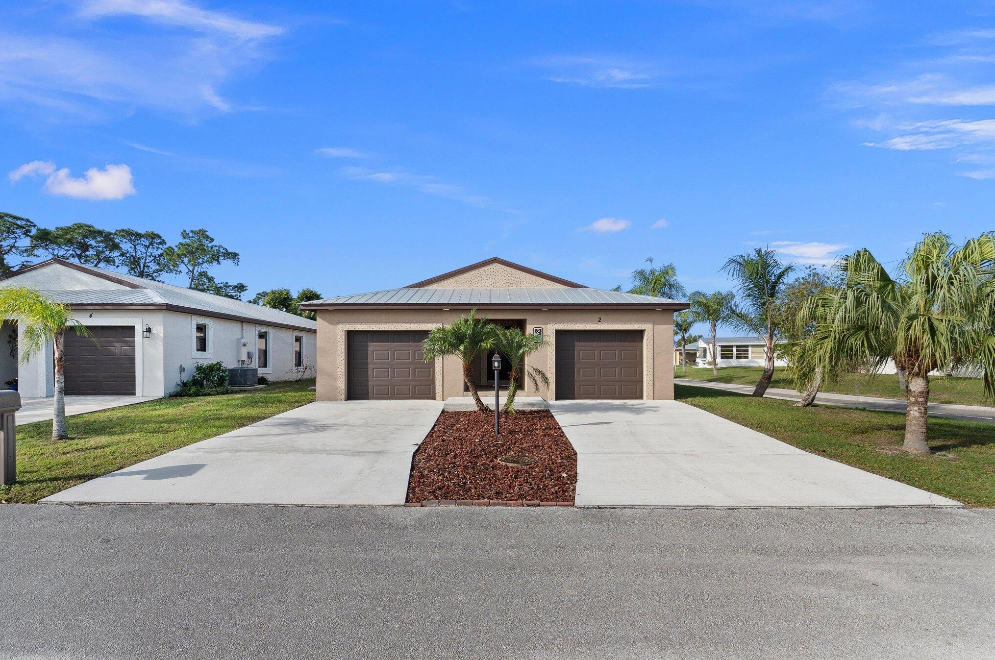 2 Ecuador Way, Fort Pierce, FL 34951-2844