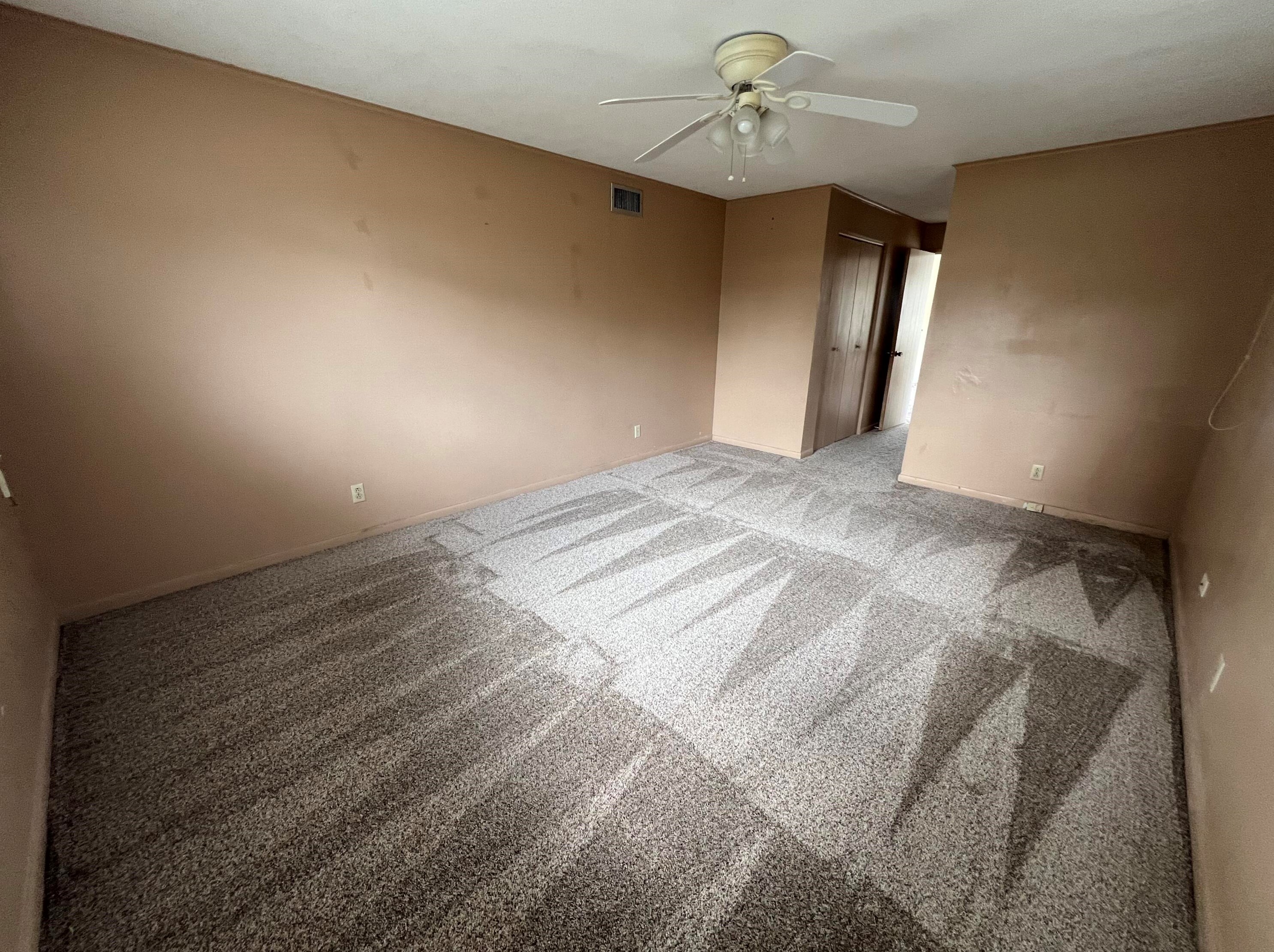 432 Gulfstream Rd, Lake Worth FL 33461-1511 exterior