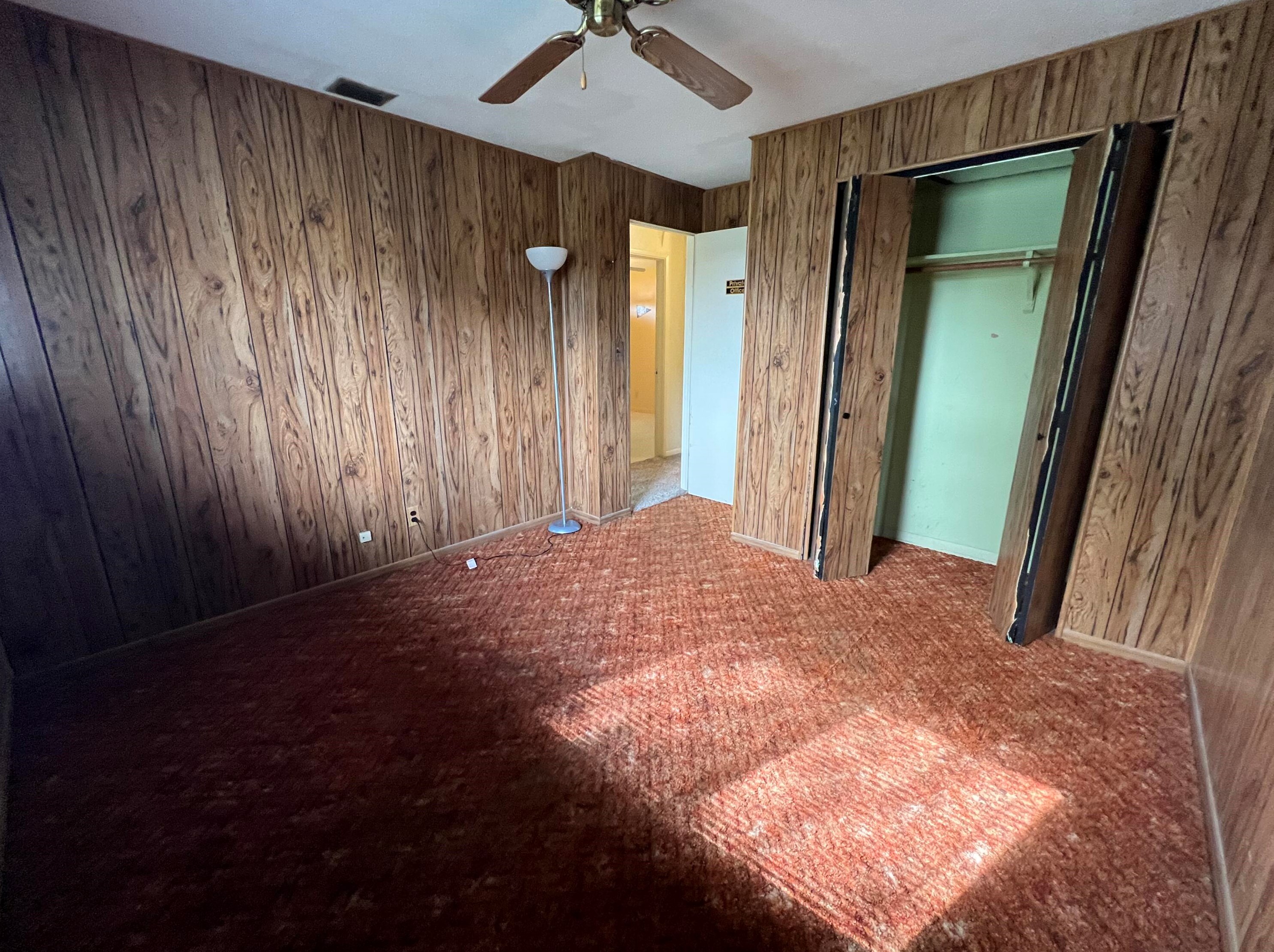 432 Gulfstream Rd, Lake Worth FL 33461-1511 exterior