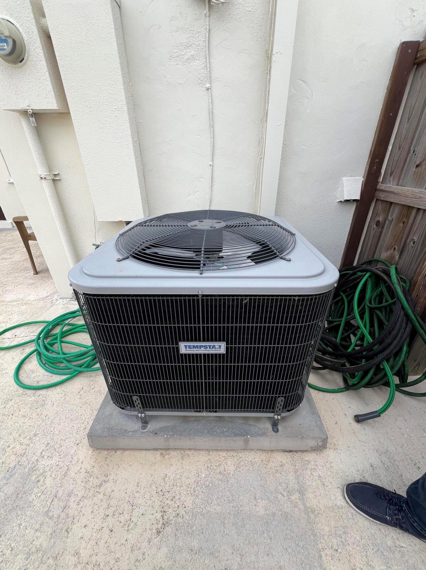 432 Gulfstream Rd, Lake Worth FL 33461-1511 exterior