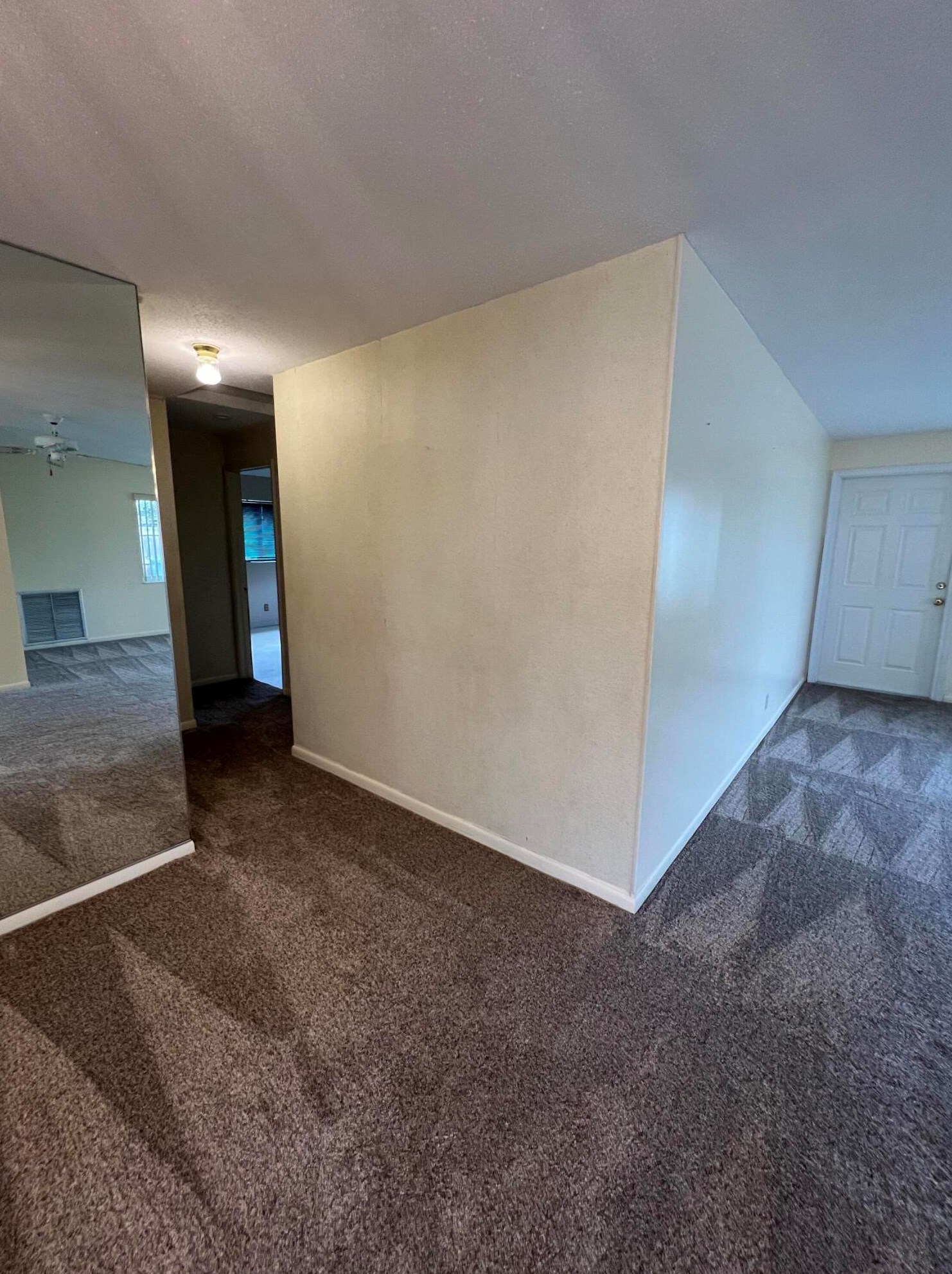 432 Gulfstream Rd, Lake Worth FL 33461-1511 exterior