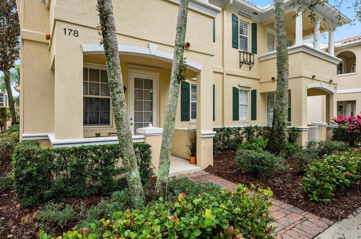 178 Soriano Dr, Jupiter, FL 33458