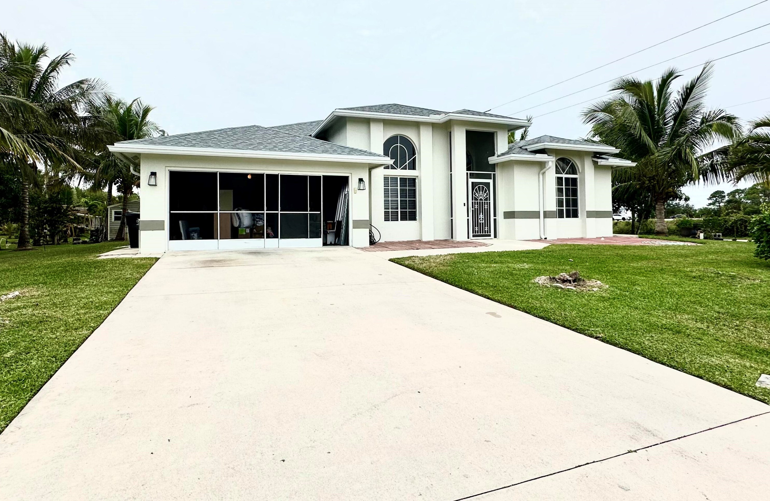 1598 Sw Gadsan Ave, Fort Pierce, FL 34953