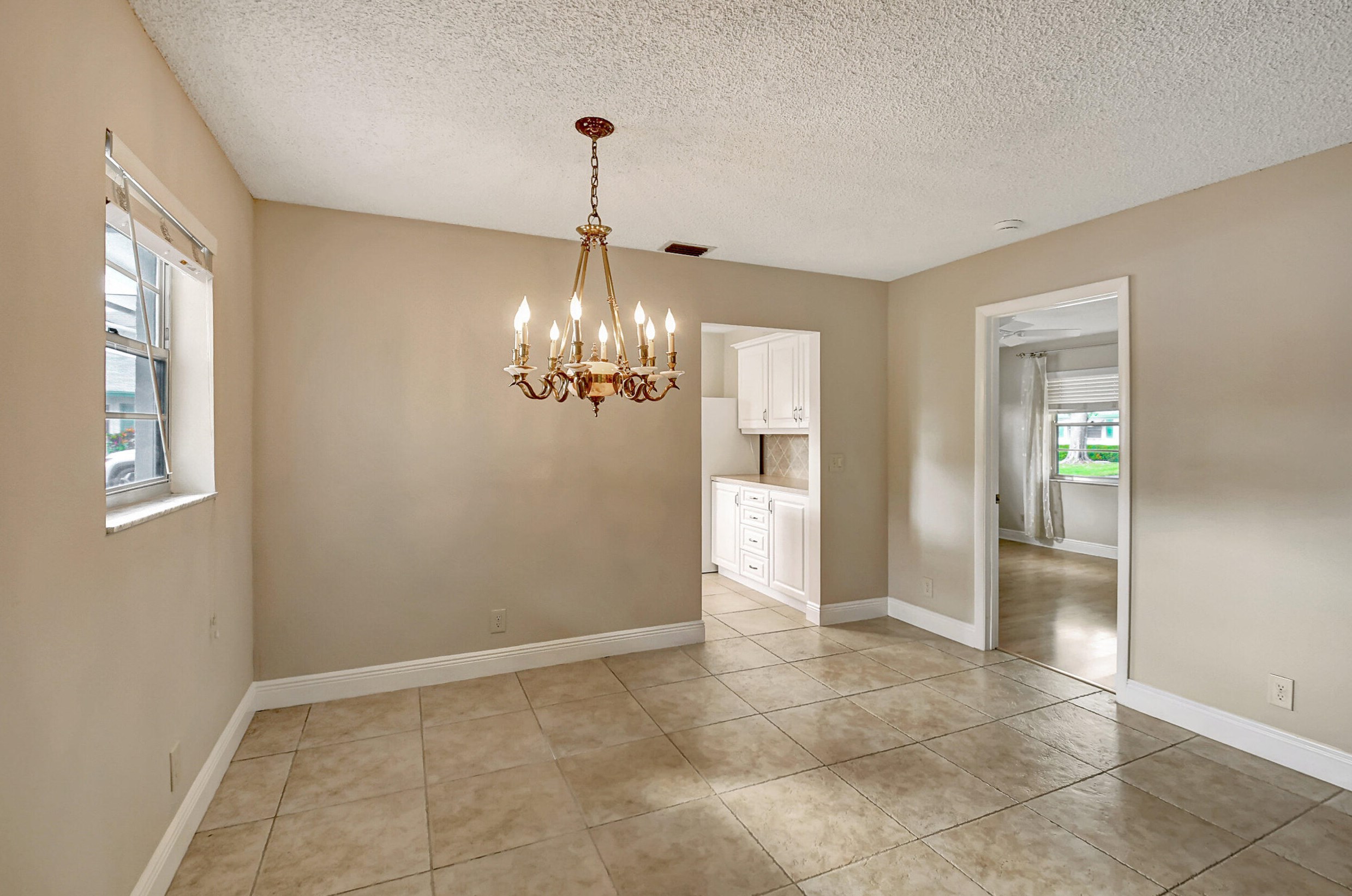 805 Meadowlark Ln, Delray Beach, FL 33445