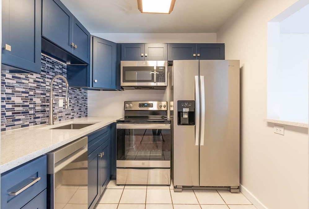 31 Coventry B, West Palm Beach, FL 33417