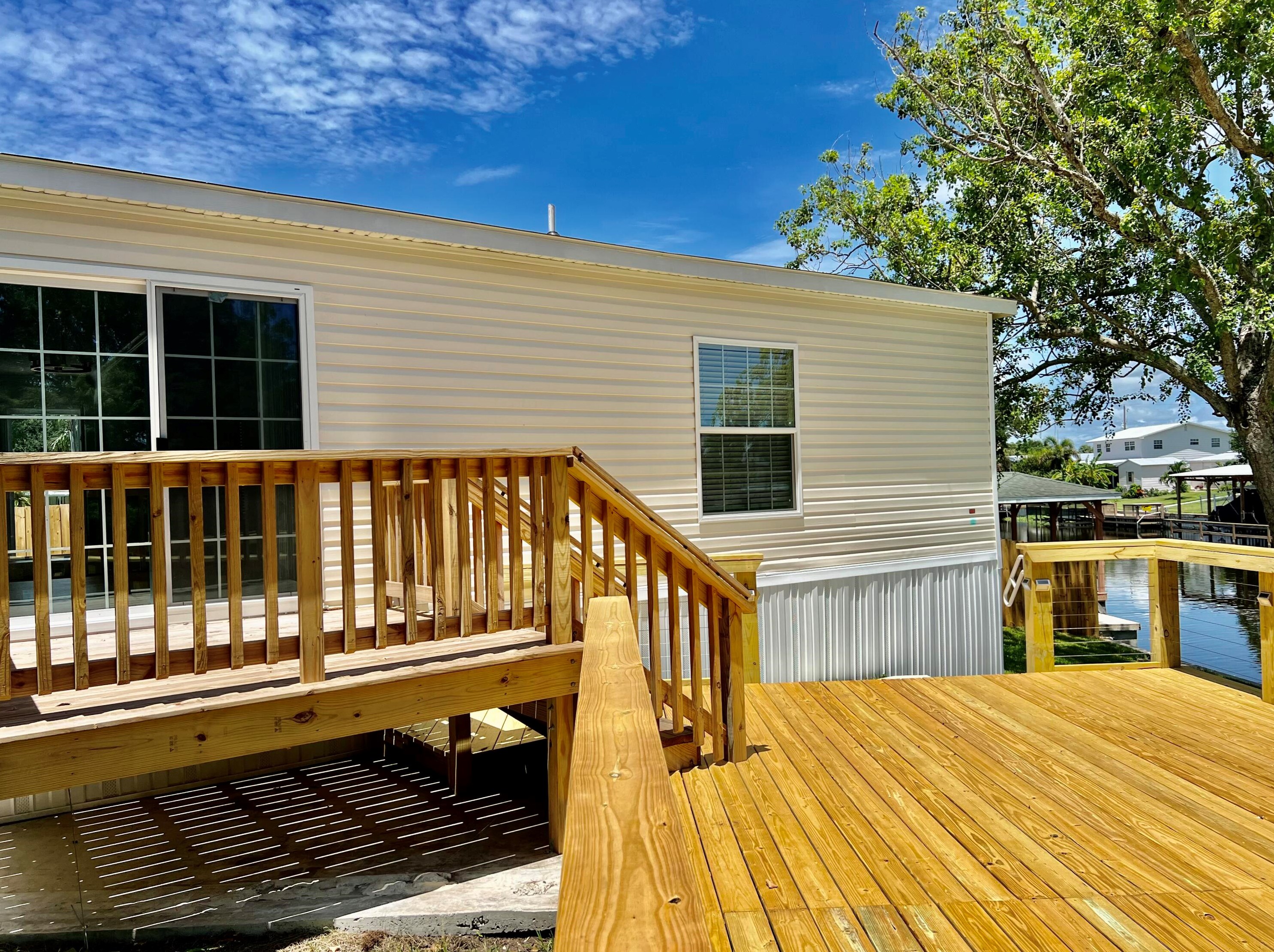 2603 34th Ln, Okeechobee FL  34974-7014 exterior