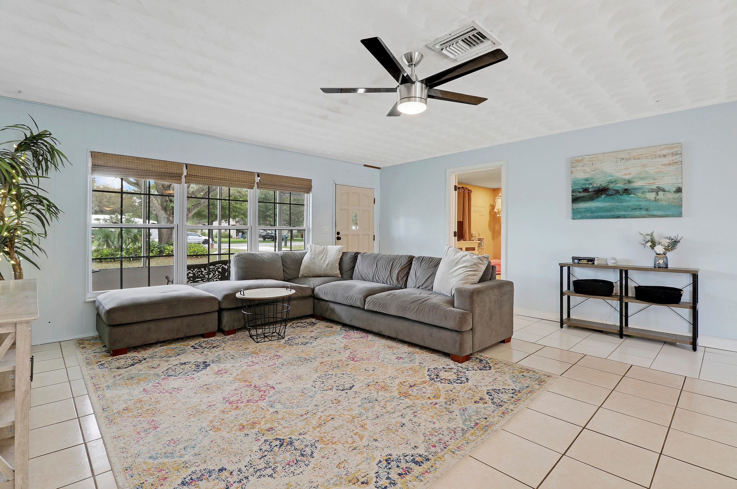 4909 Palmetto Dr, Fort Pierce FL  34982-7168 exterior