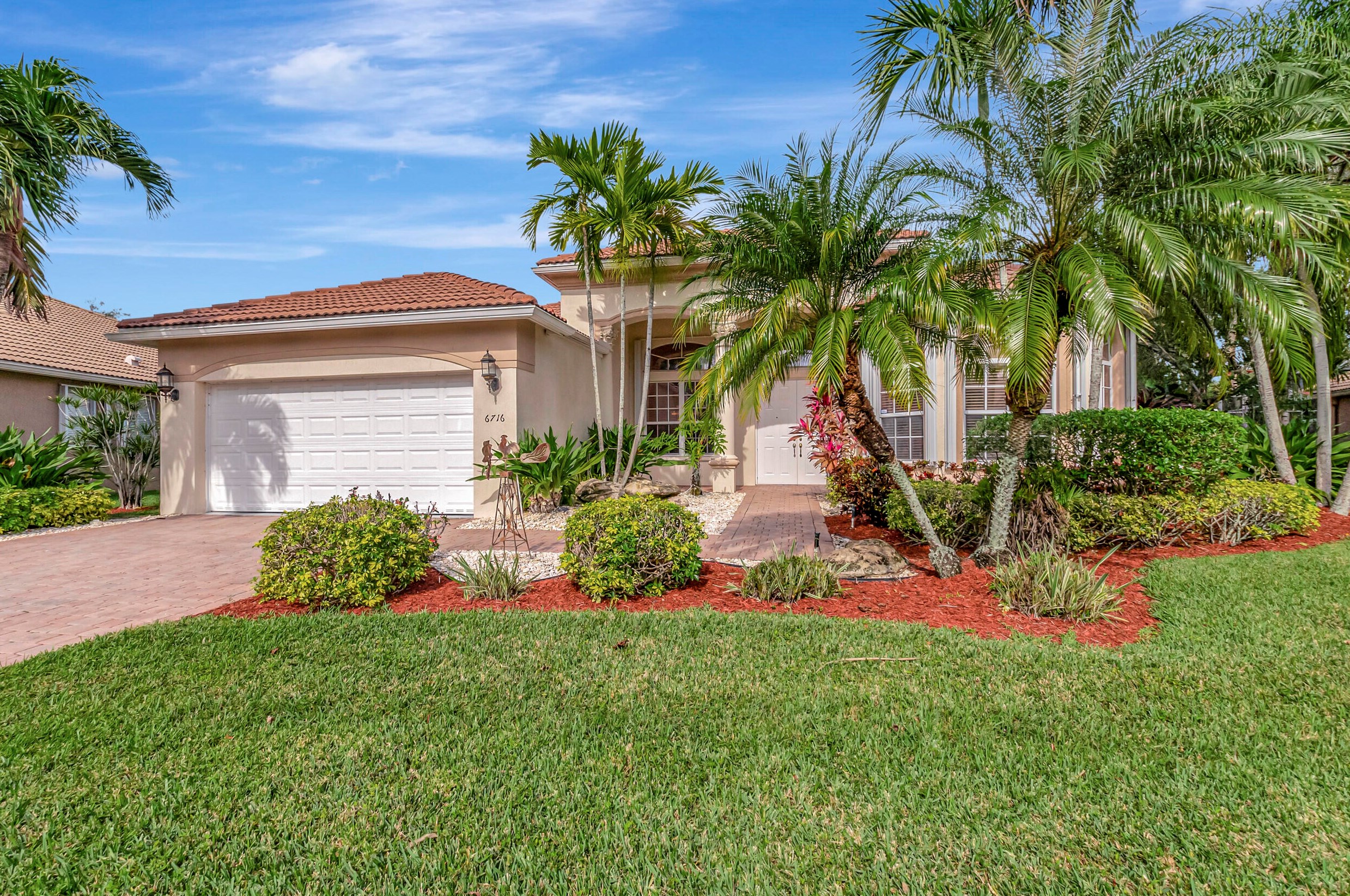 6716 Milani St, Lake Worth, FL 33467-7097
