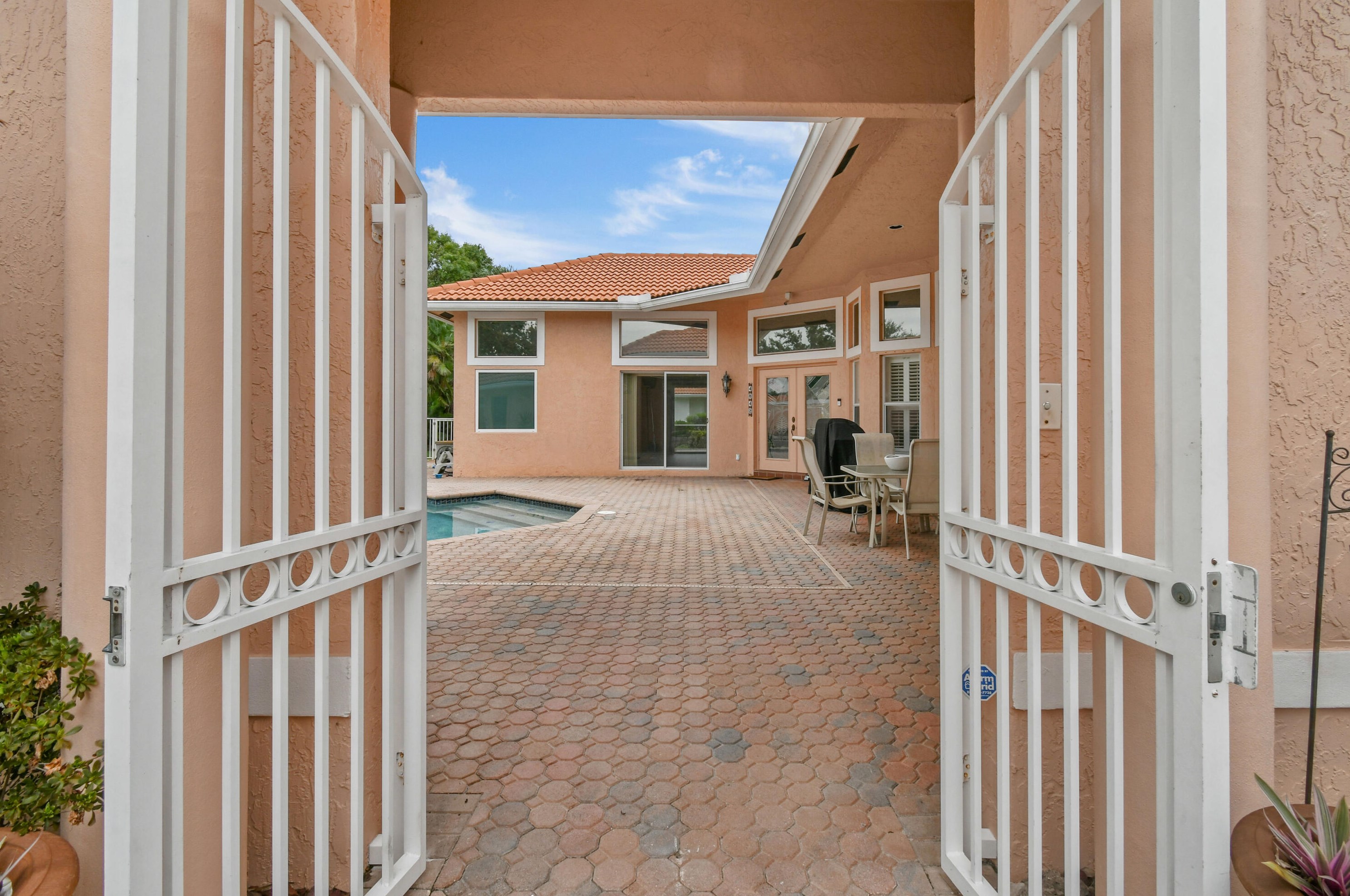 4842 Golfside Dr, Palm City FL  34990-7915 exterior