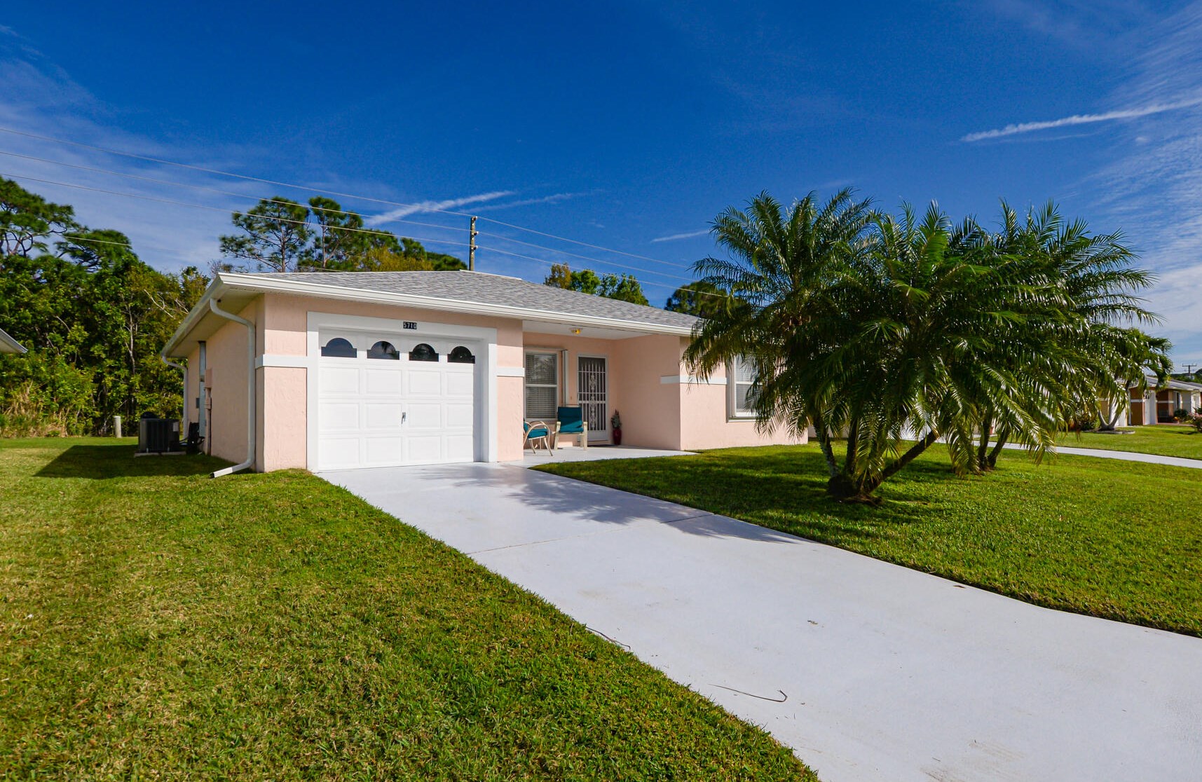 5710 Travelers Way, Fort Pierce, FL 34982