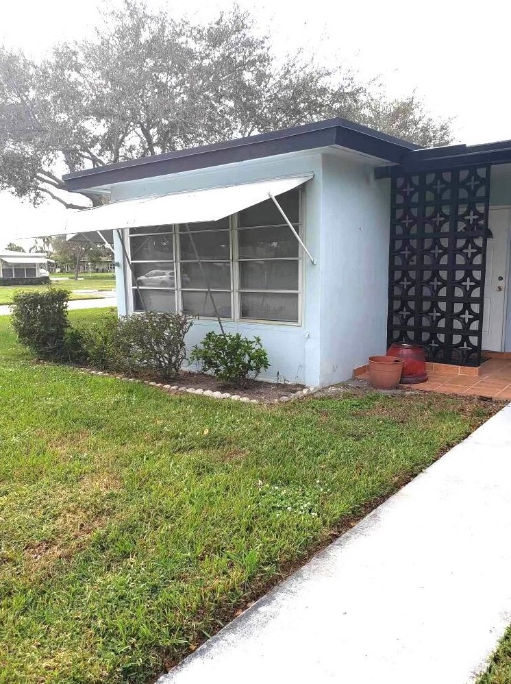 455 High Point Blvd #a, Delray Beach, FL 33445