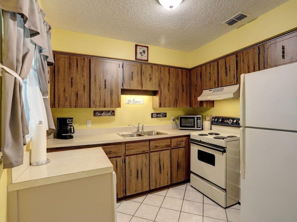 449 Coply Ter, Sebastian FL  32958-6507 exterior