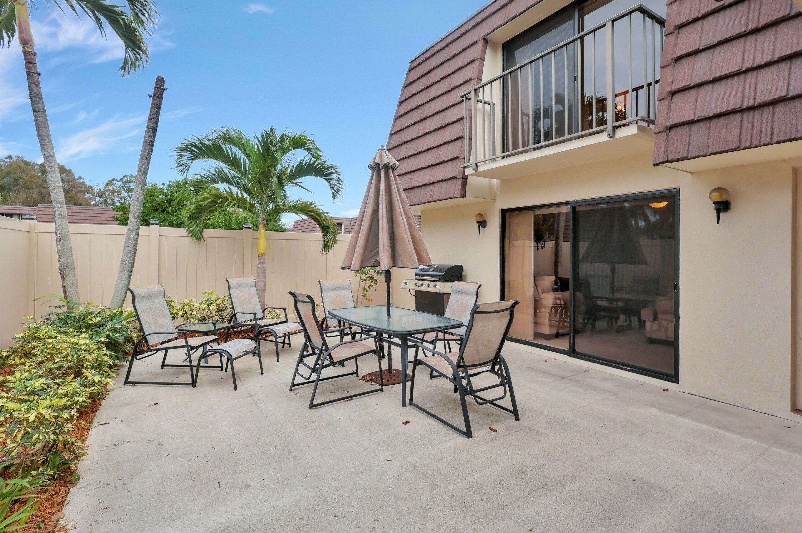 7710 77th Way, West Palm Beach, FL 33407