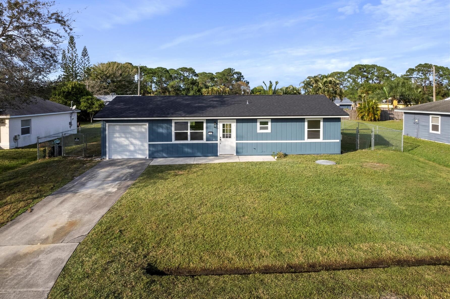 1161 Coleman Ave, Fort Pierce, FL 34953-1824
