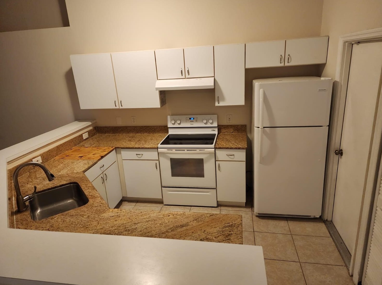 1255 Sw Byron St, Fort Pierce, FL 34983