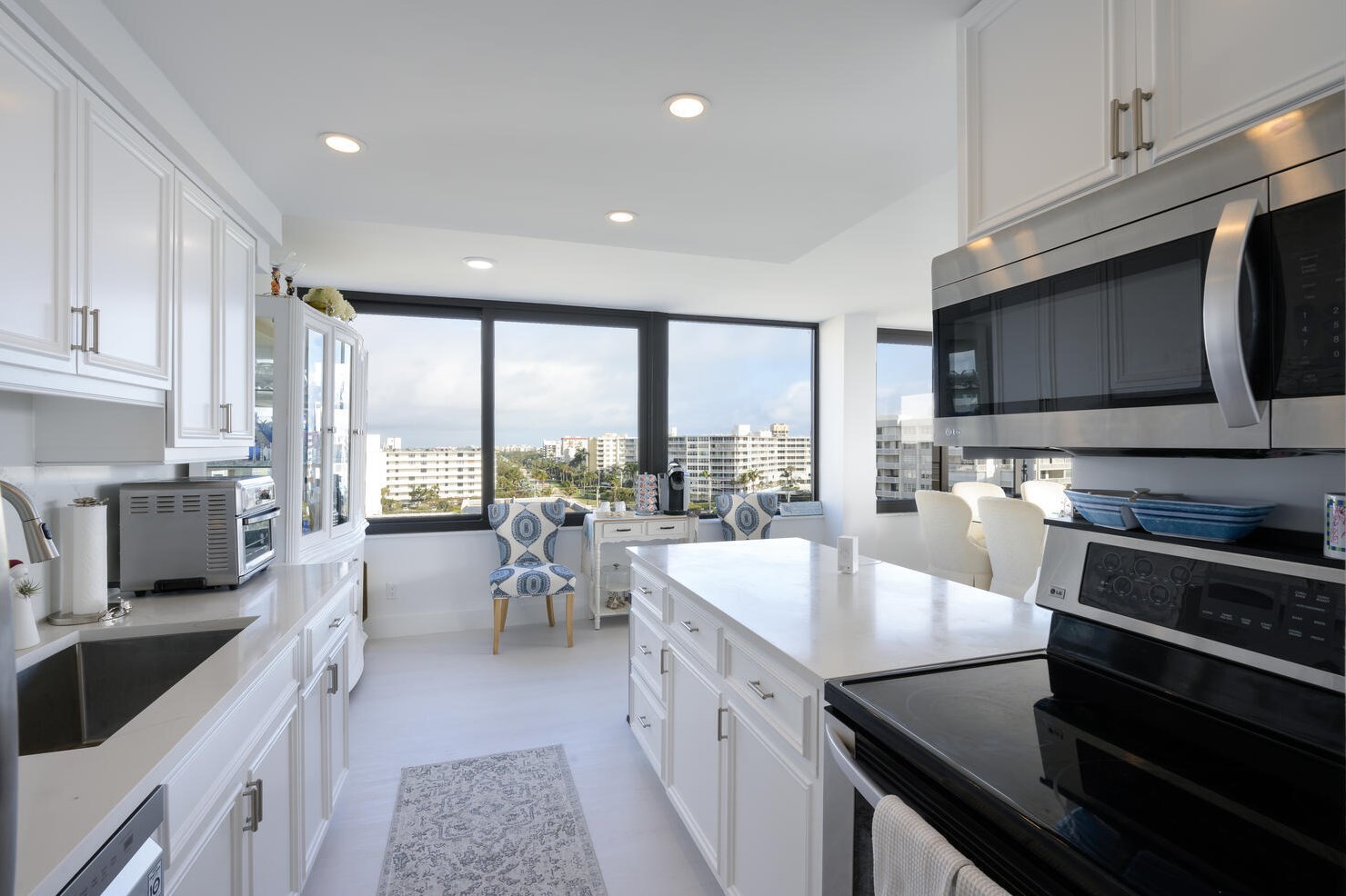 3589 S Ocean Blvd #801, Palm Beach, FL 33480