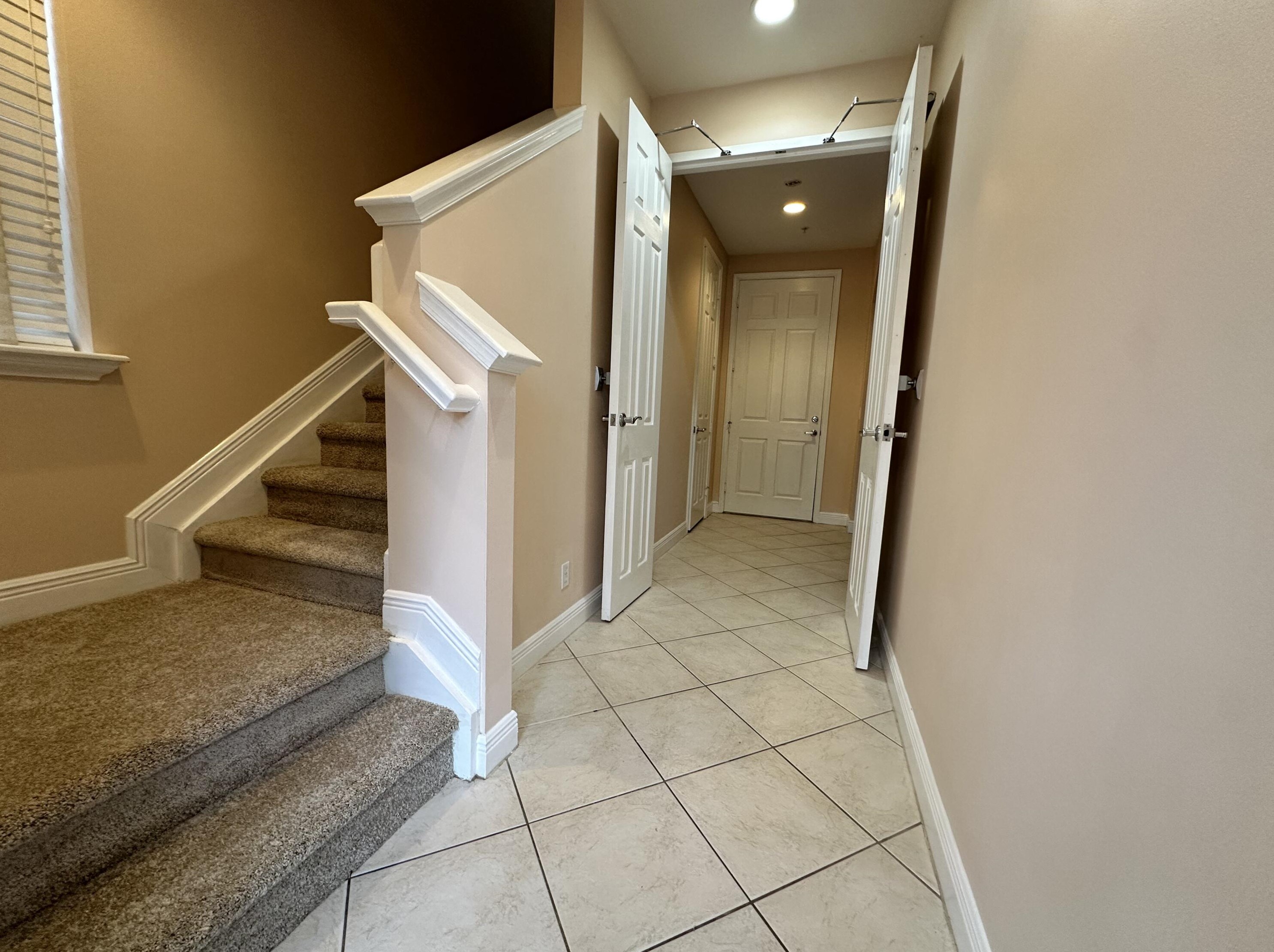 155 W Indian Crossing Cir, Jupiter, FL 33458