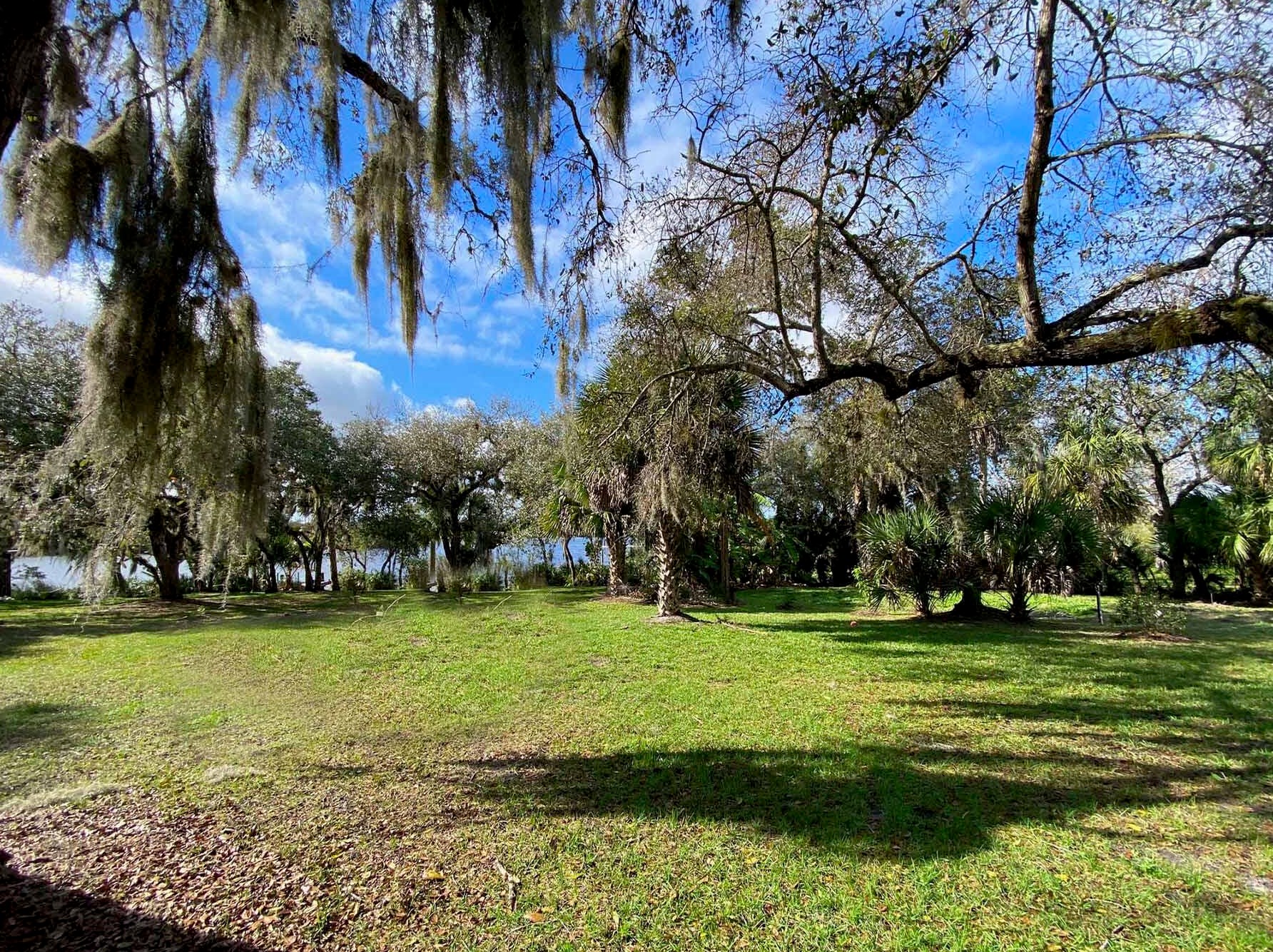 11705 Roseland Rd, Roseland FL  32957-7000 exterior