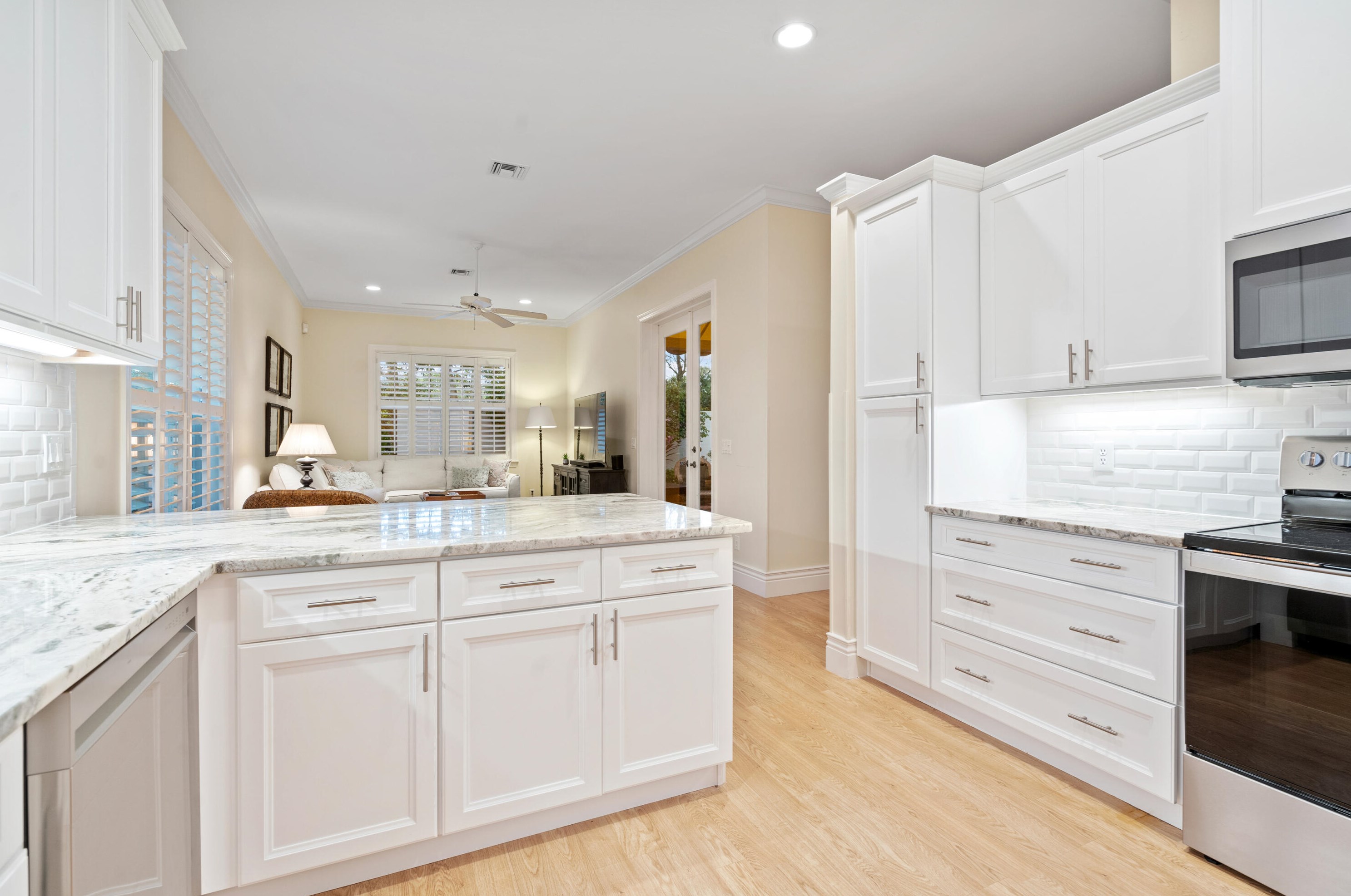 8427 Sabal Palm Ct, Vero Beach FL  32963-4296 exterior