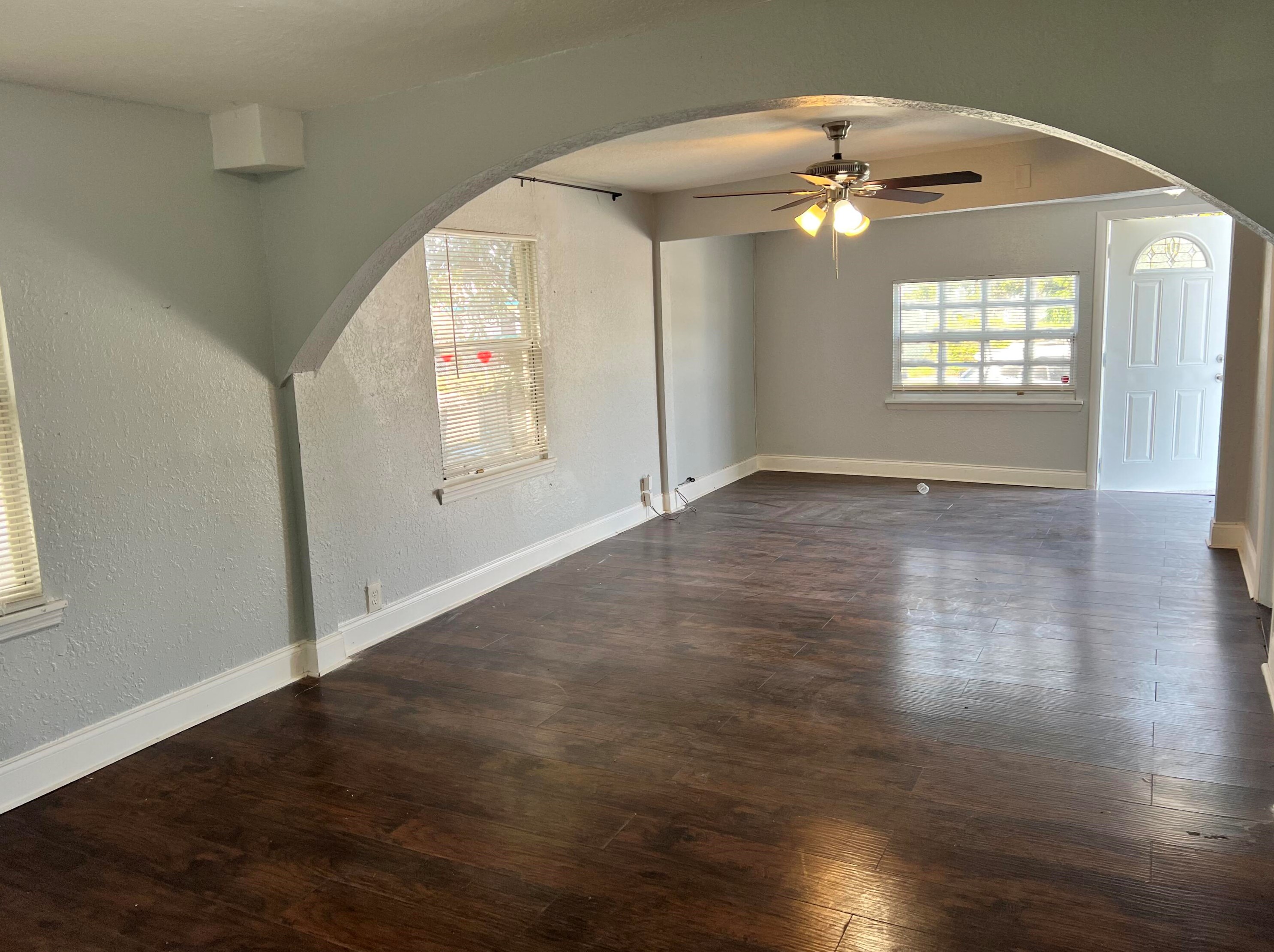 1108 State St, West Palm Beach, FL 33407