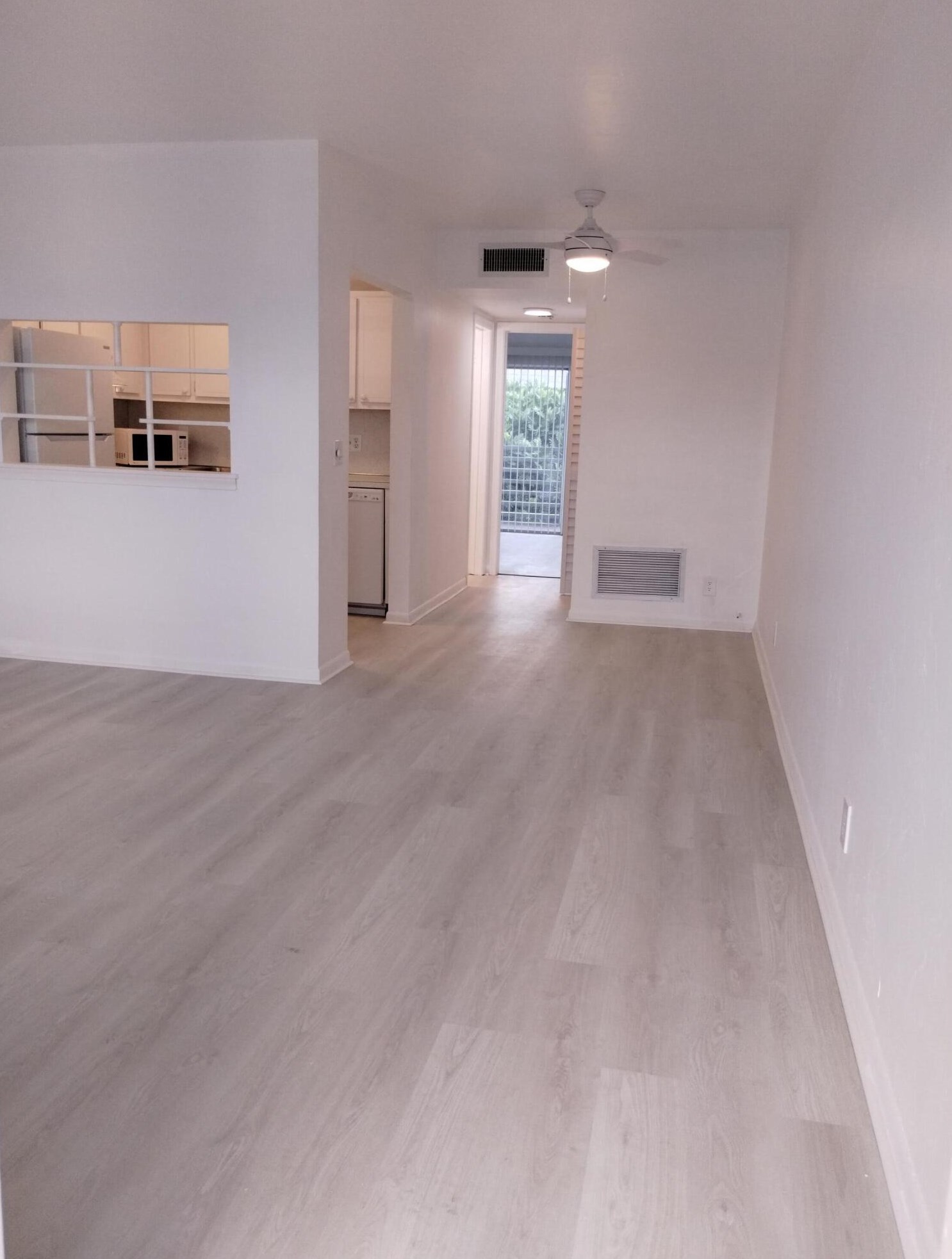 2880 Lake Osborne Dr #209, Lake Worth, FL 33461