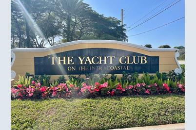160 Yacht Club Way, Unit #109 - Photo 1