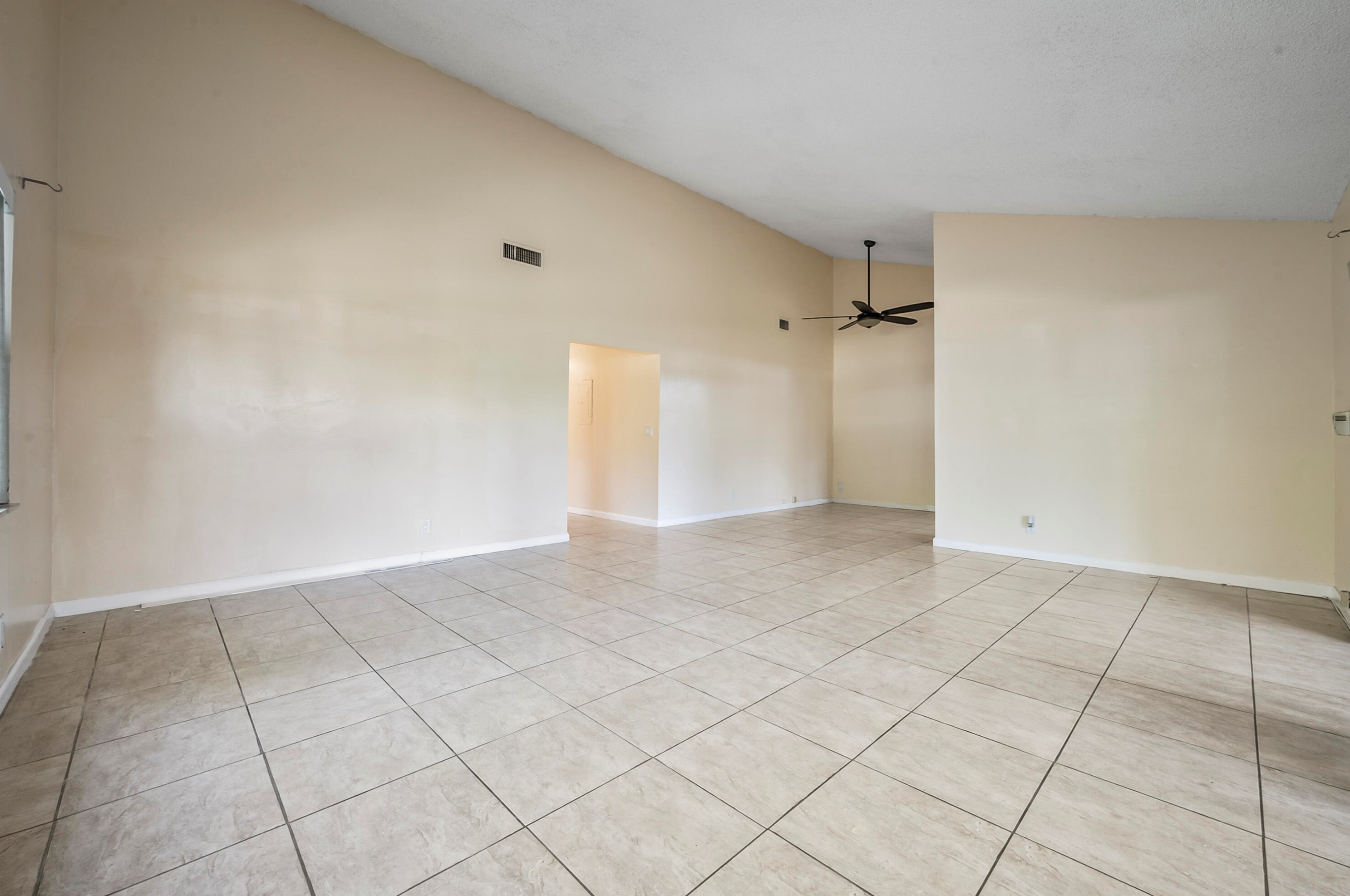 566 20th Ct, Delray Beach FL  33445-4659 exterior