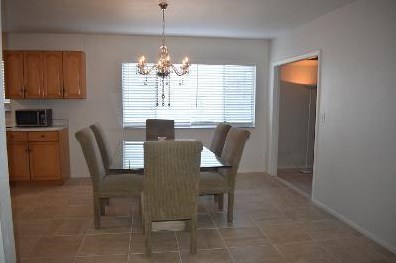 473 Eastport Cir, Fort Pierce FL  34953-7127 exterior