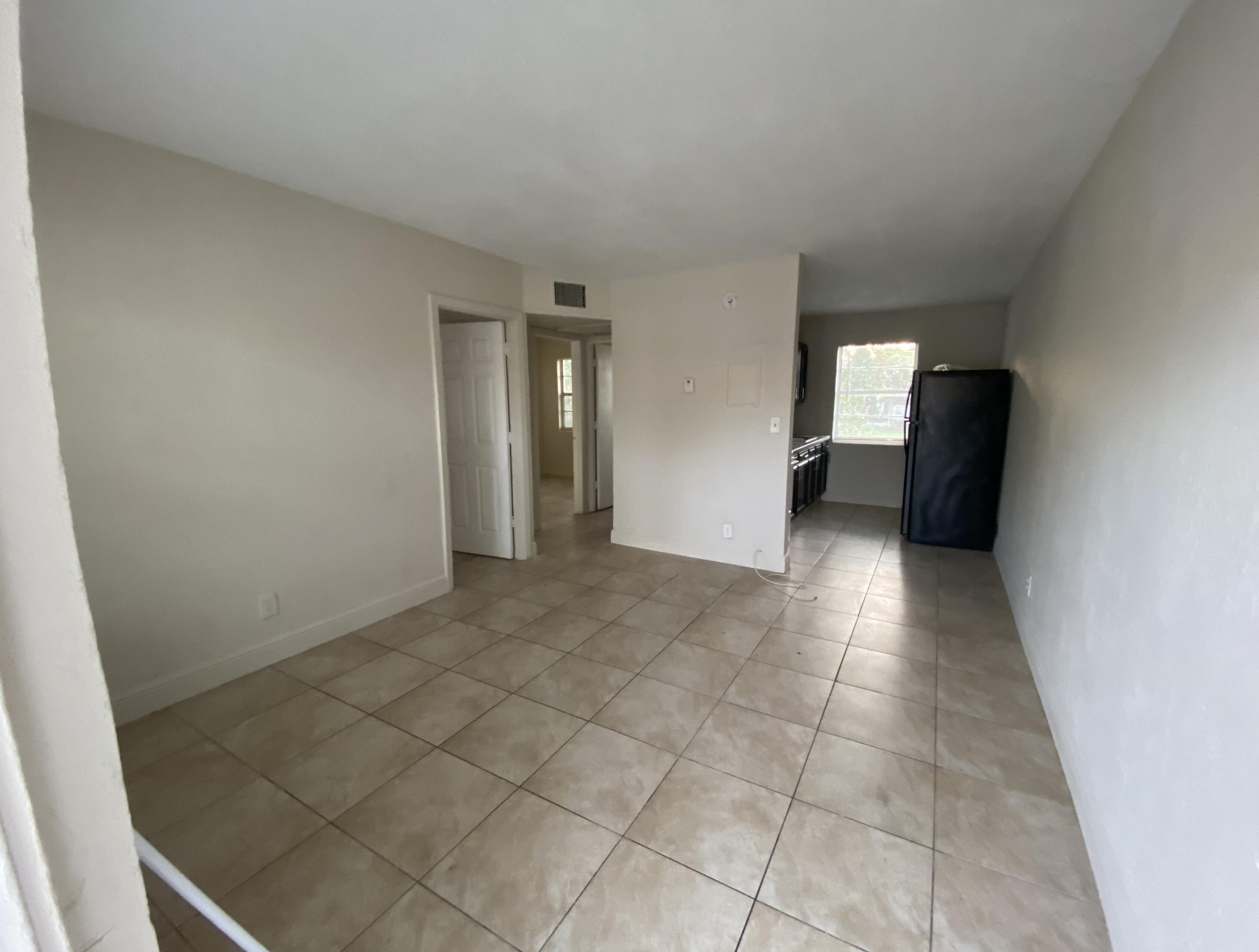 608 5th St #3, West Palm Beach, FL 33401