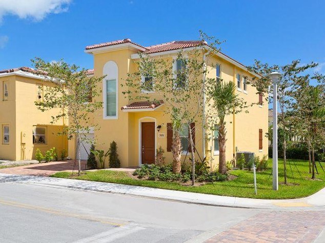 3656 Whispering Cypress Ln, Boynton Beach, FL 33435