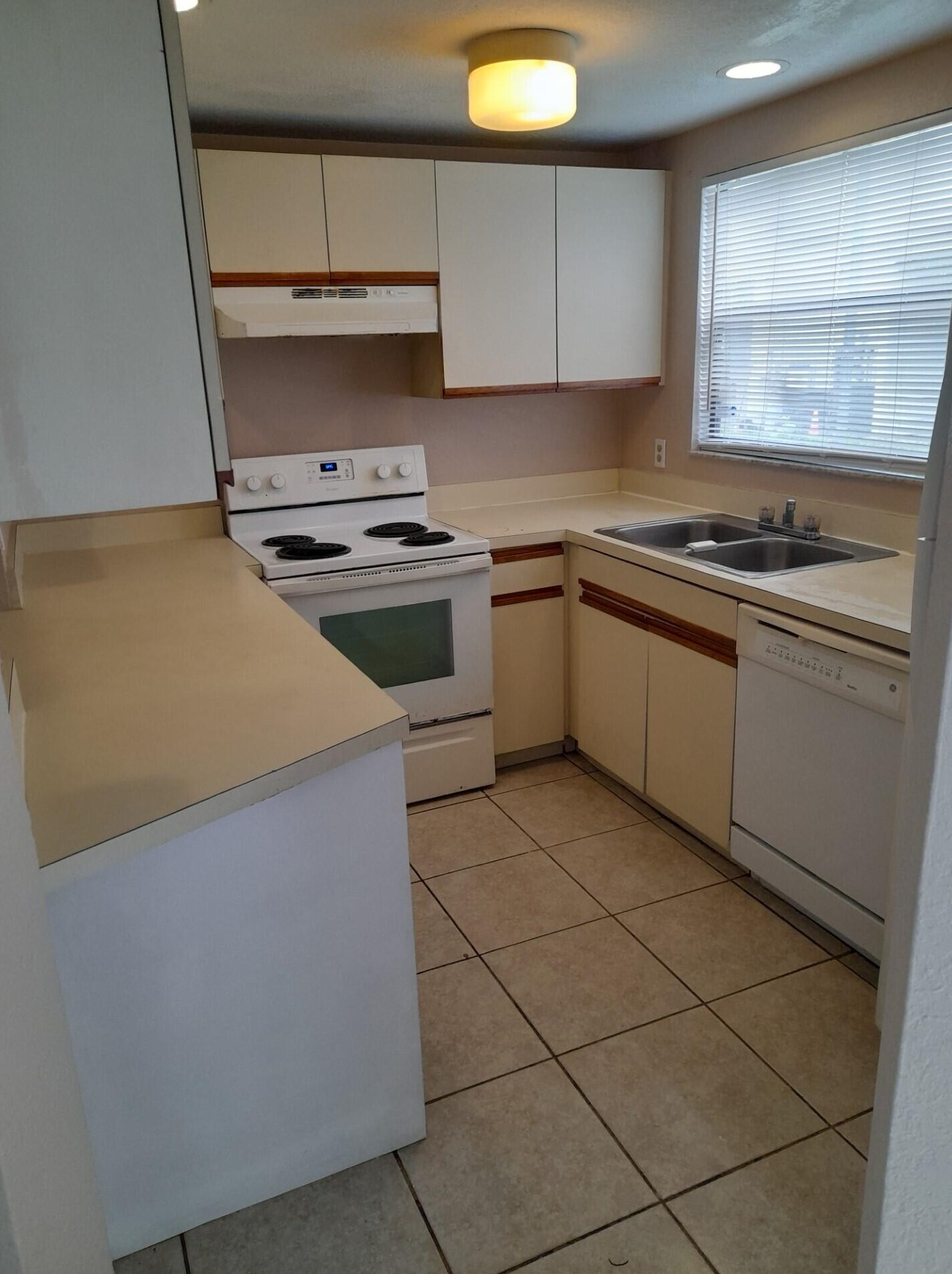 5310 Elmhurst Rd #d, West Palm Beach, FL